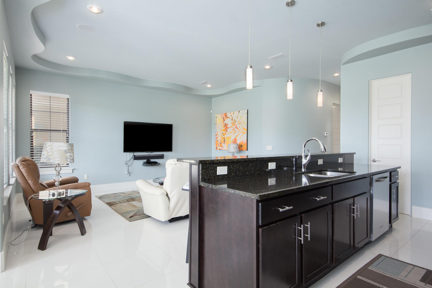 VILLA LAGO - Residential