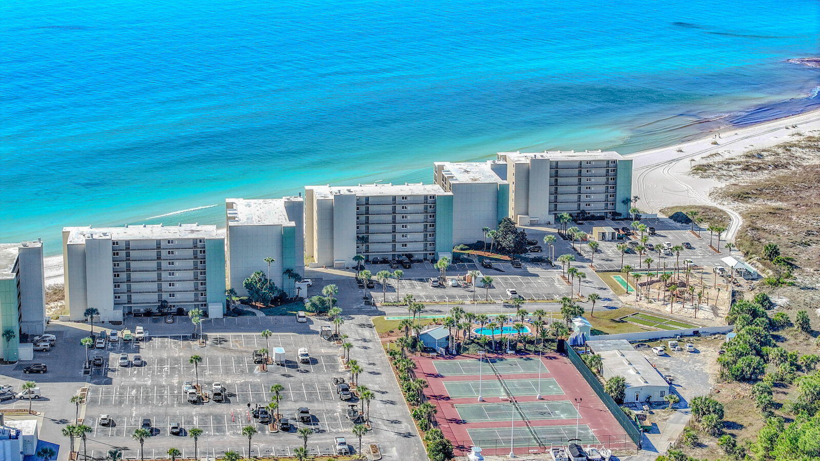 PINNACLE PORT - Residential