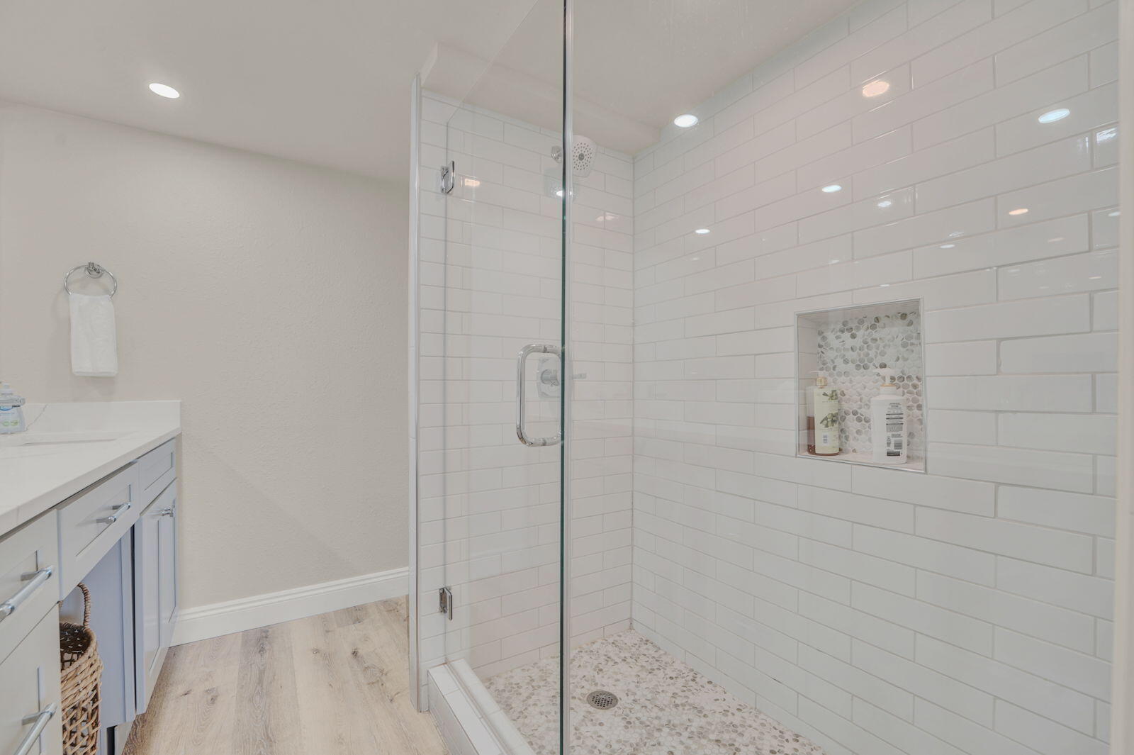 PINNACLE PORT - Residential