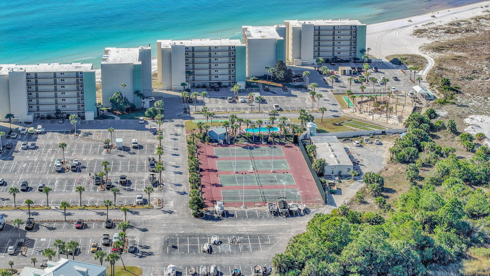 PINNACLE PORT - Residential