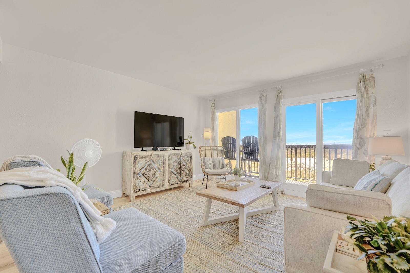 PINNACLE PORT - Residential