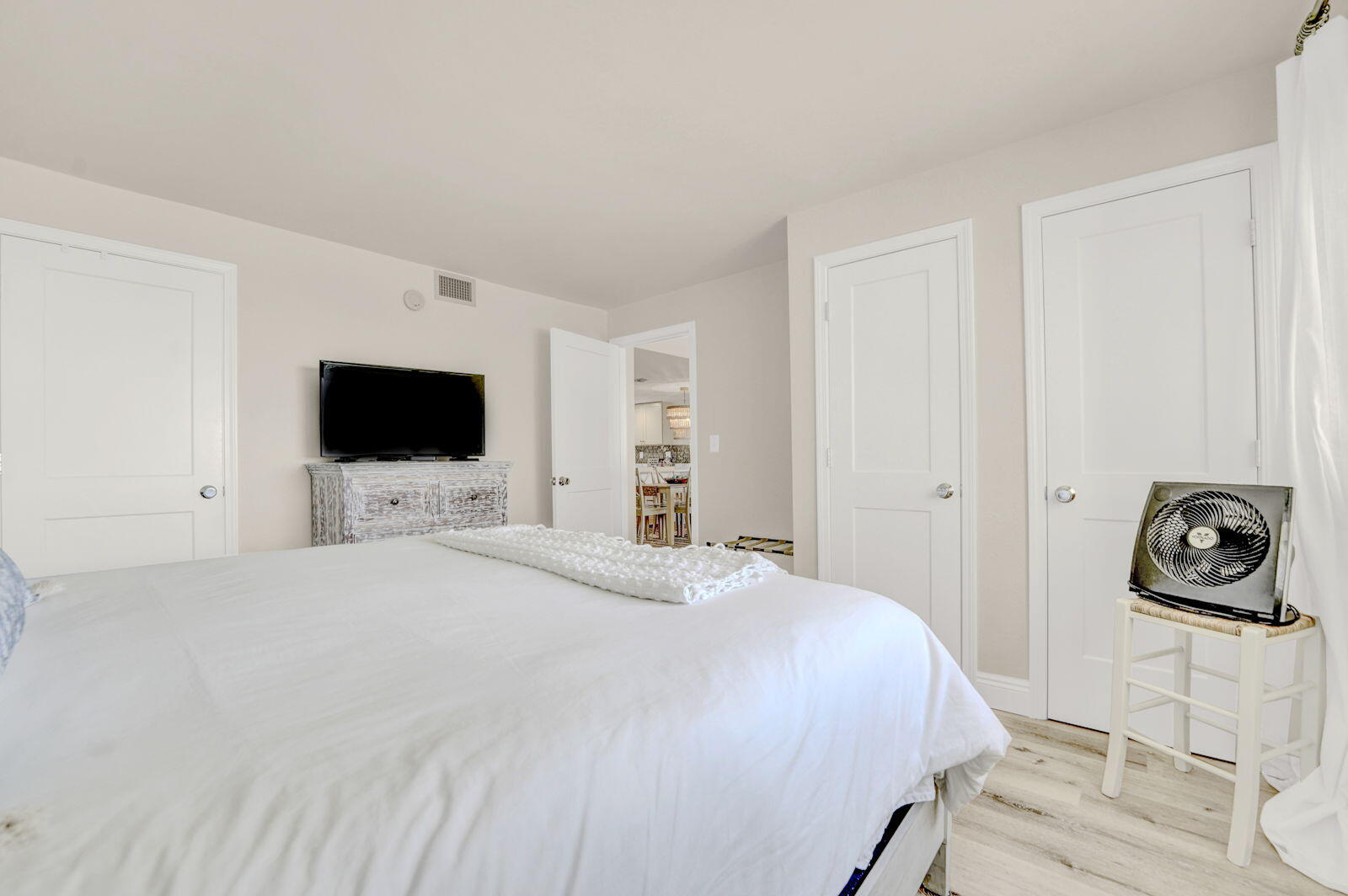 PINNACLE PORT - Residential