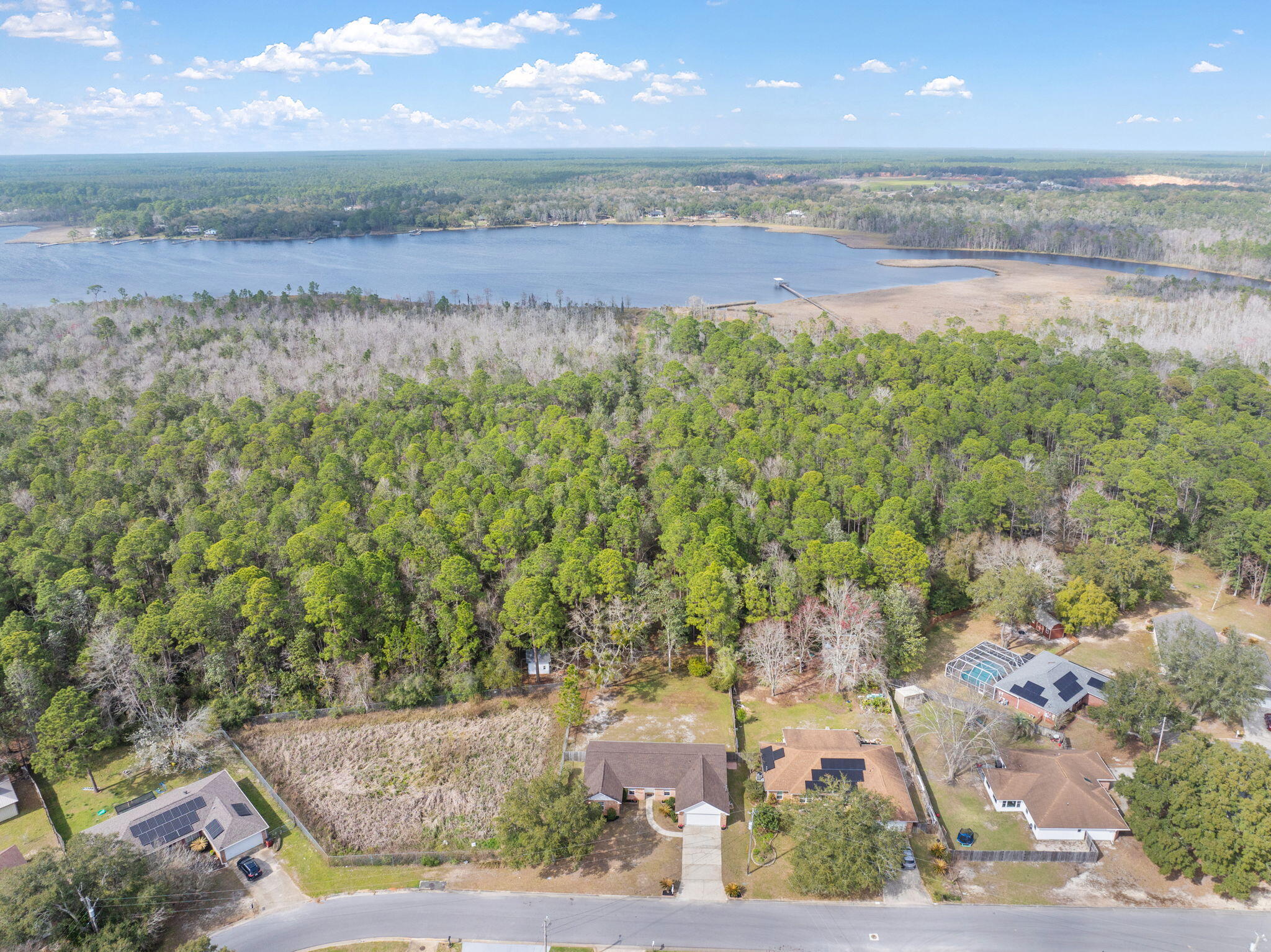 COUNTRY BREEZE ESTATES - Residential