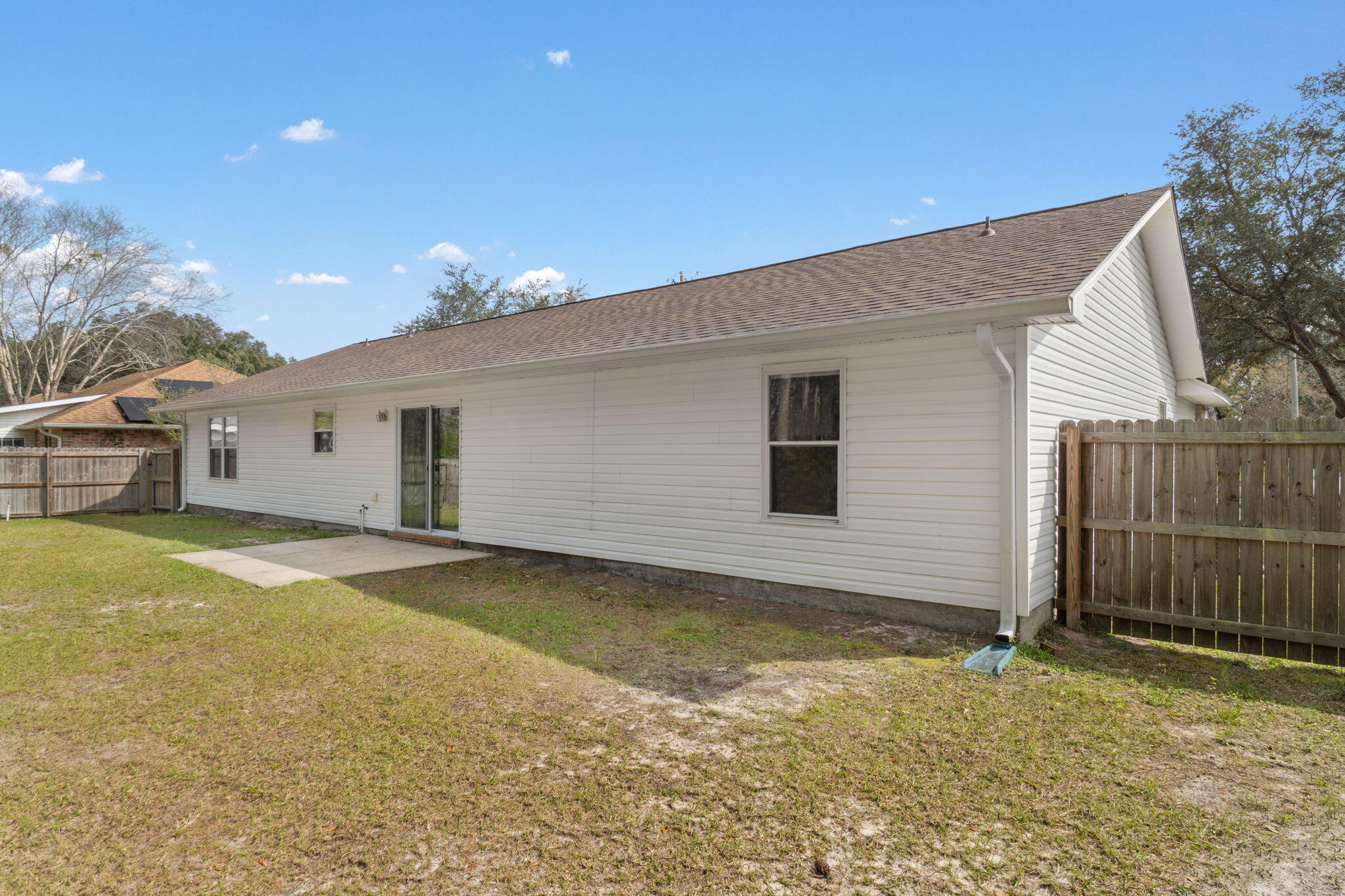 COUNTRY BREEZE ESTATES - Residential