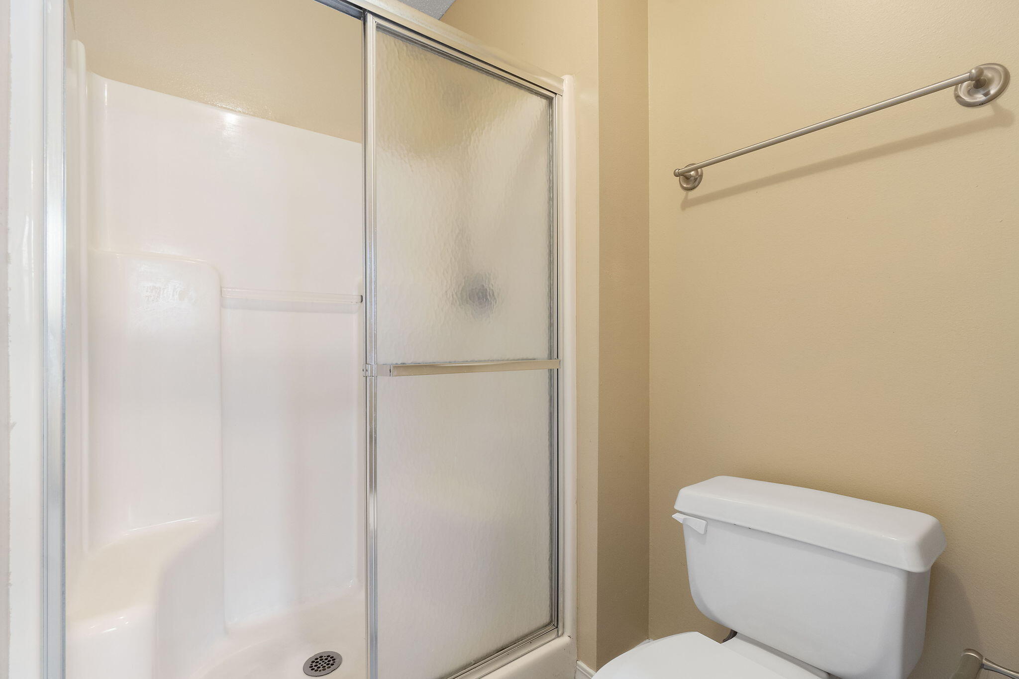 COUNTRY BREEZE ESTATES - Residential