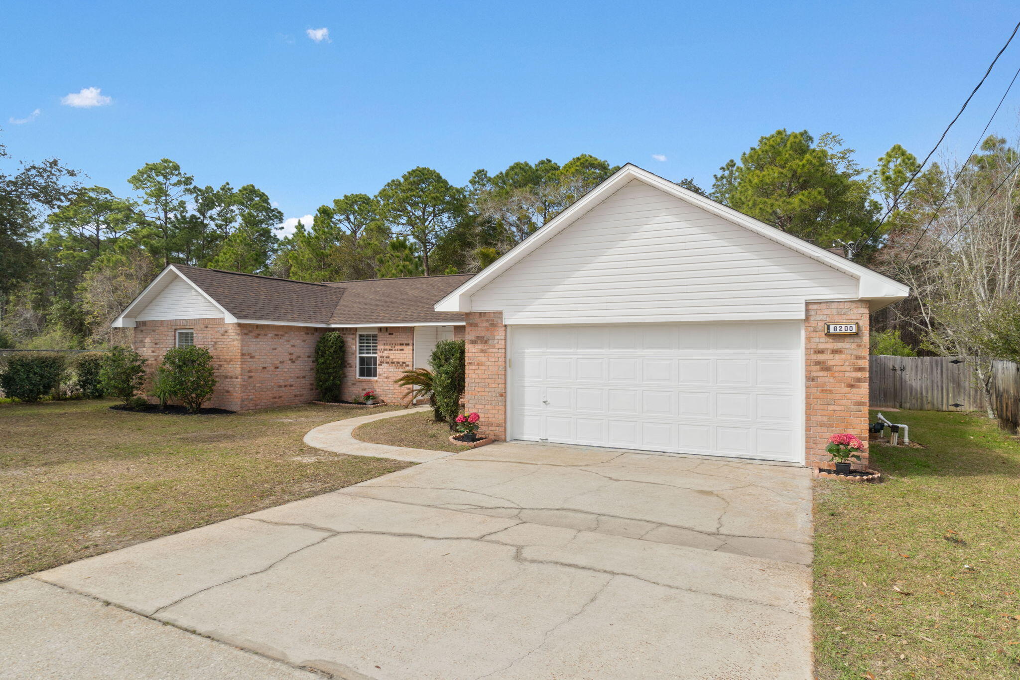 COUNTRY BREEZE ESTATES - Residential