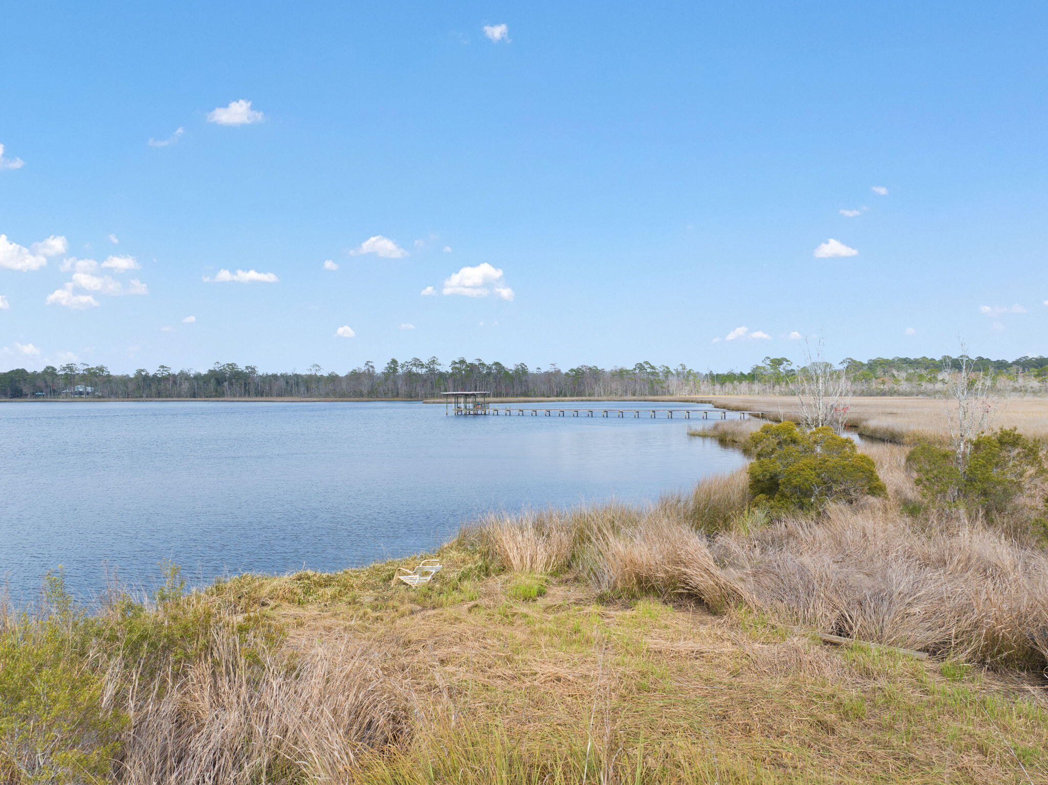 COUNTRY BREEZE ESTATES - Residential