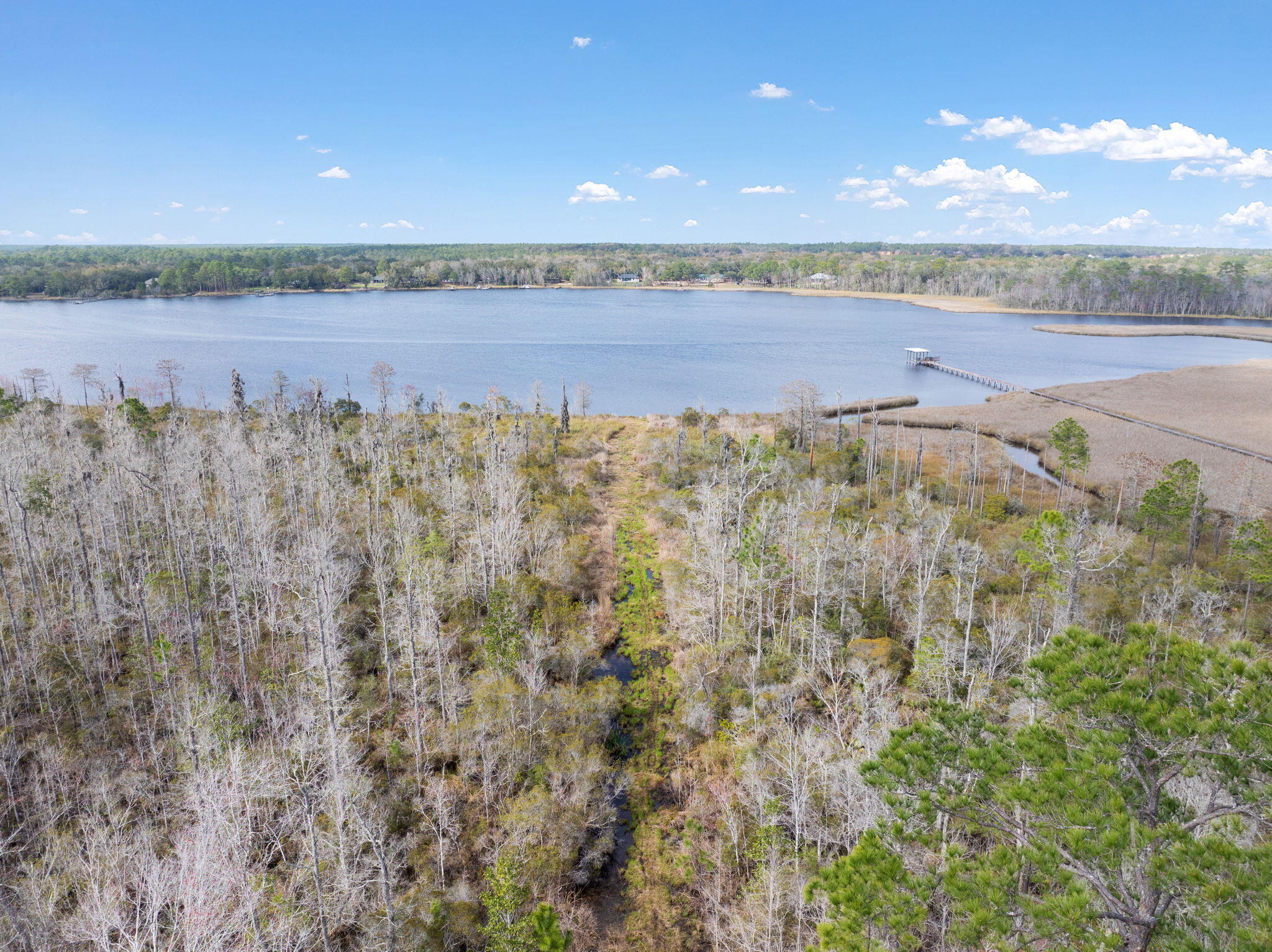 COUNTRY BREEZE ESTATES - Residential