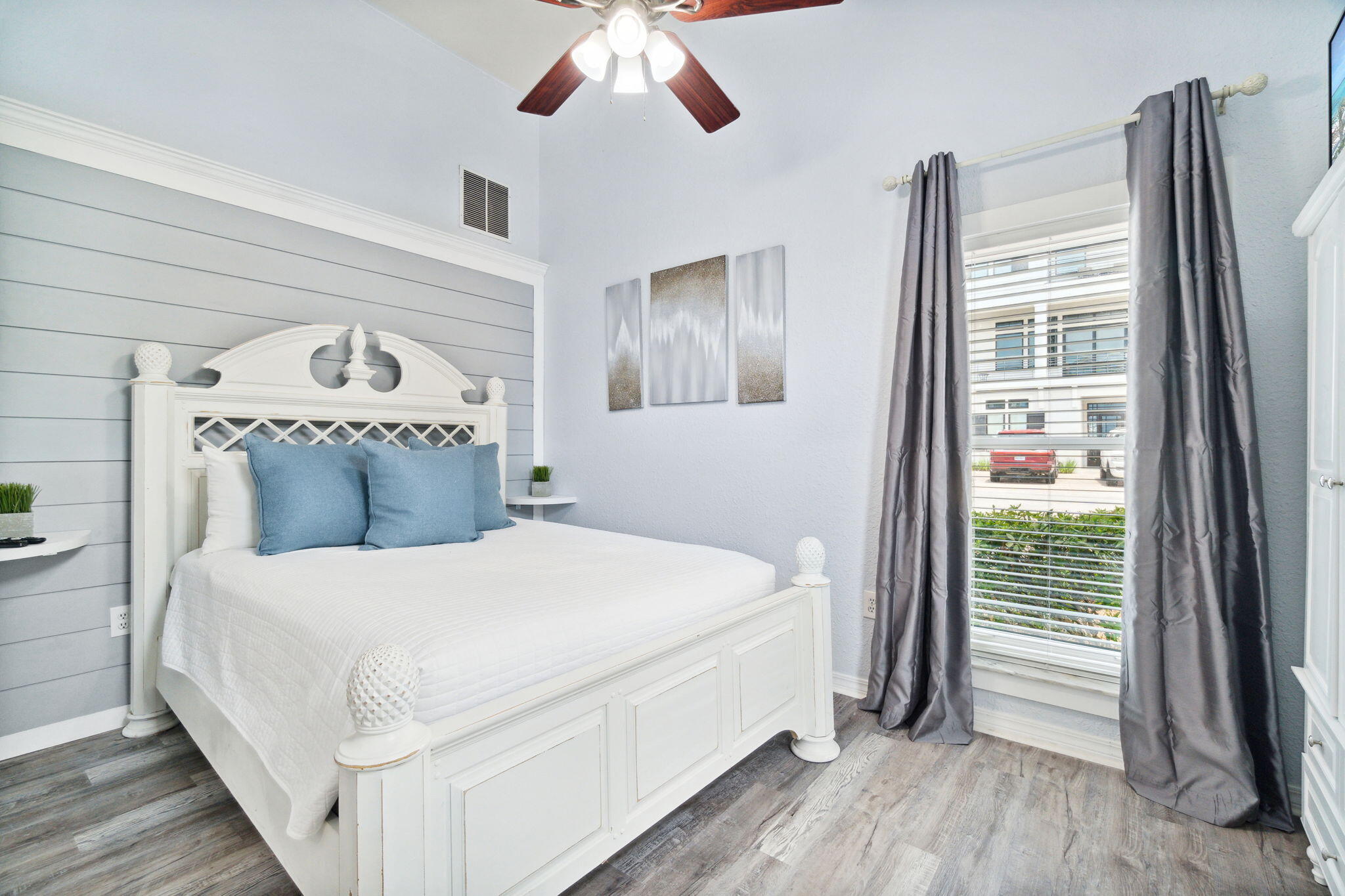 FRANGISTA BEACH 1ST ADDN - Residential