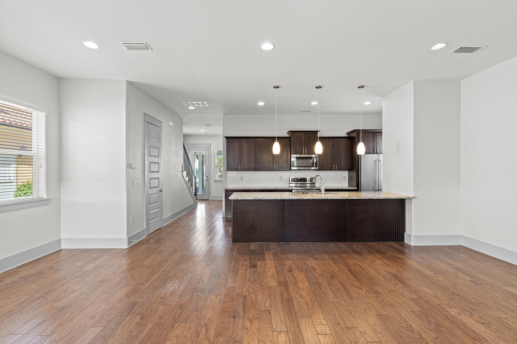 FRANGISTA BEACH 2ND ADDN - Residential