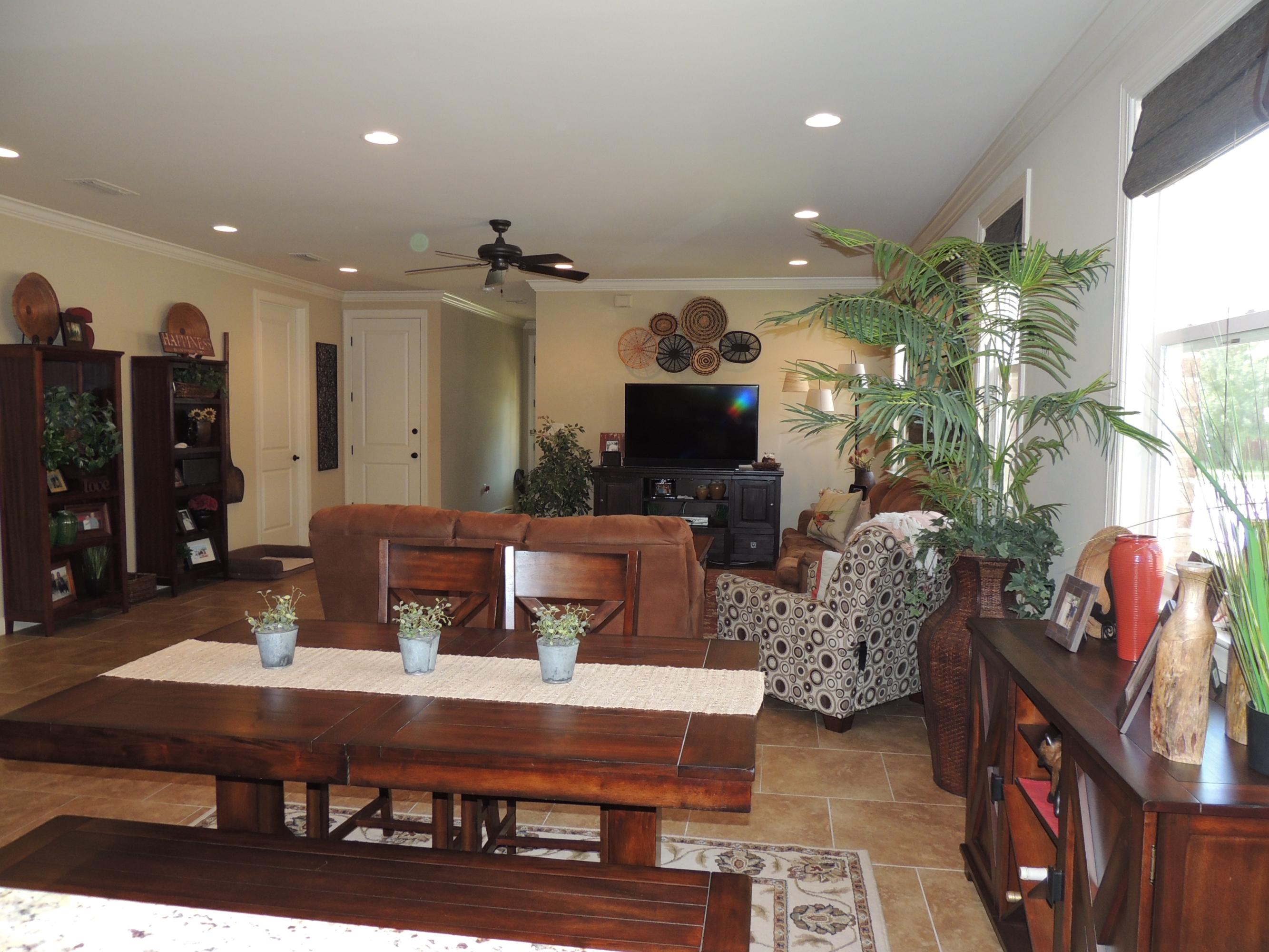 ARROWHEAD ESTATES - Residential