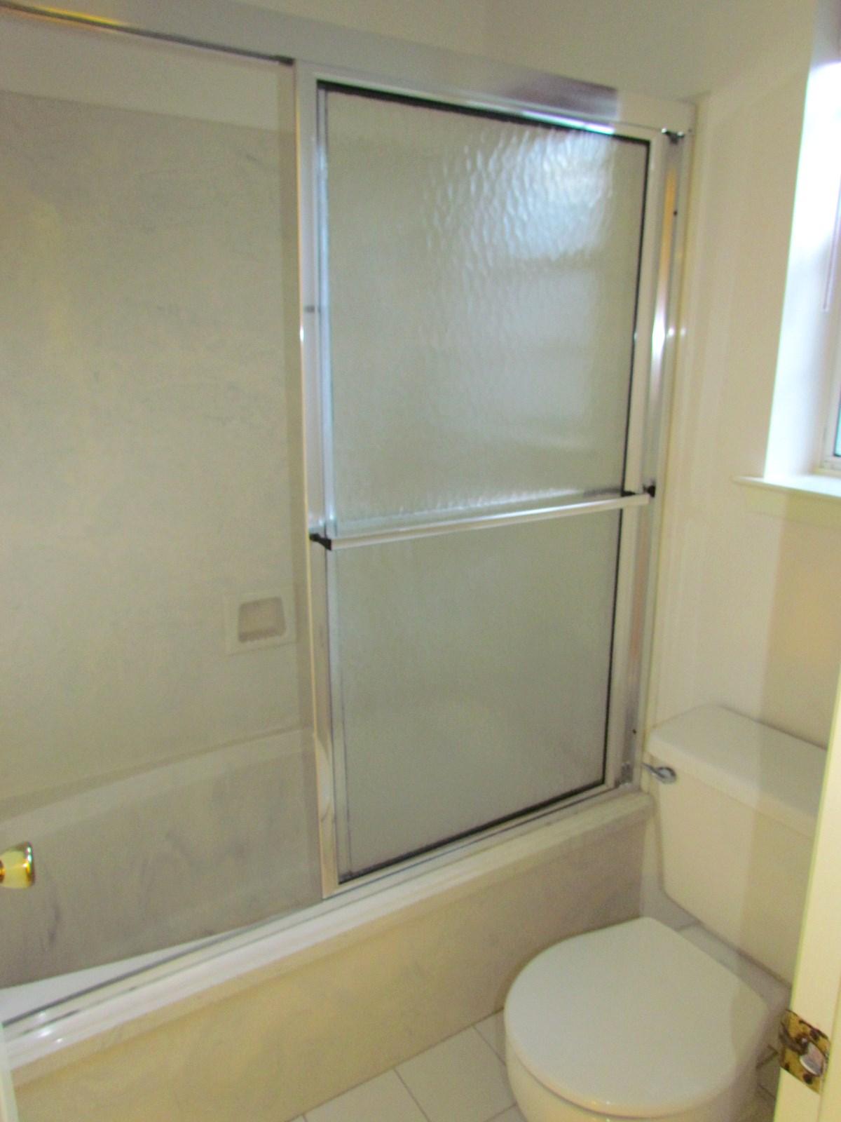 Parkwood Circle in Bluewater Bay - Residential Lease