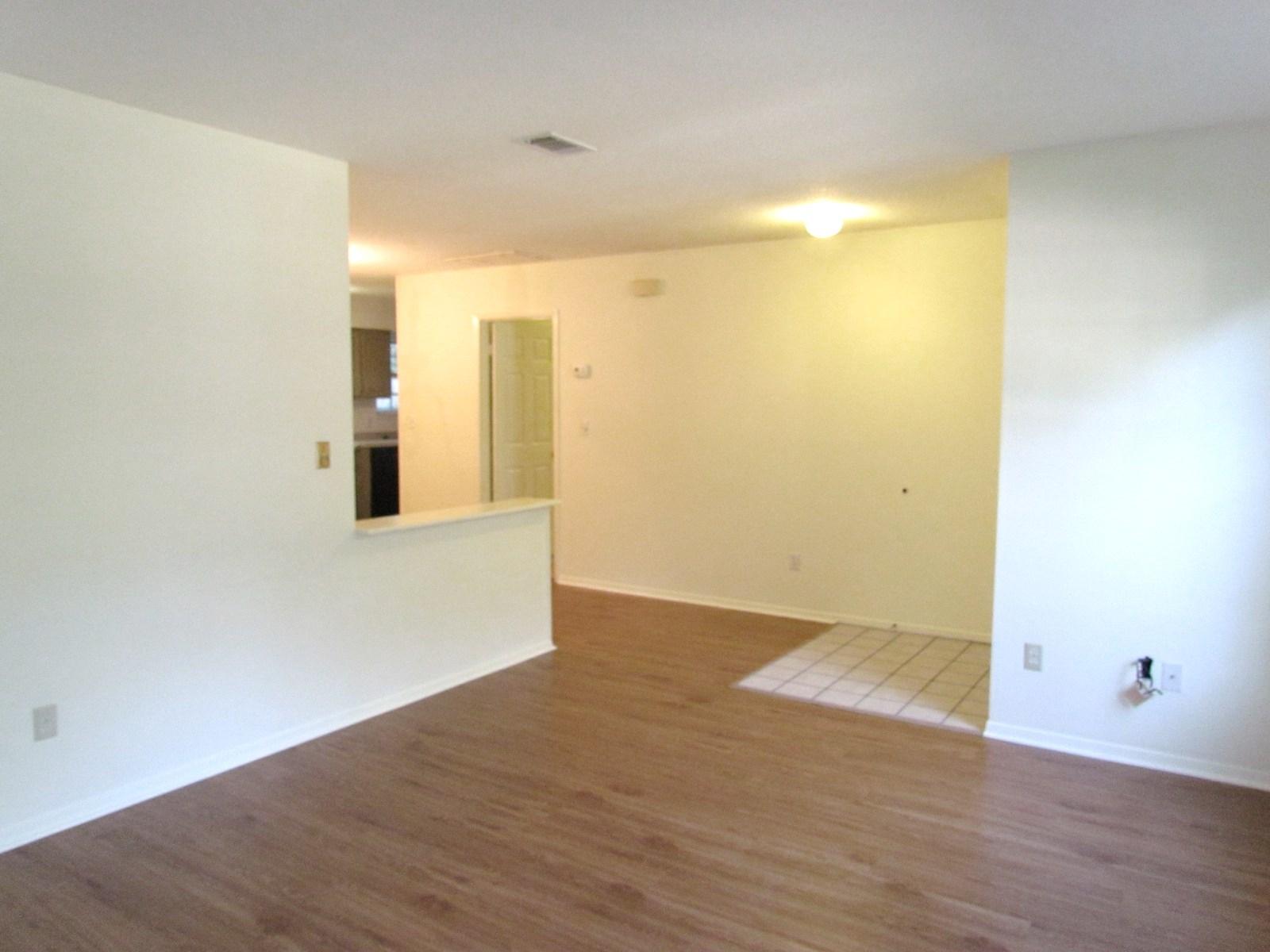 Parkwood Circle in Bluewater Bay - Residential Lease