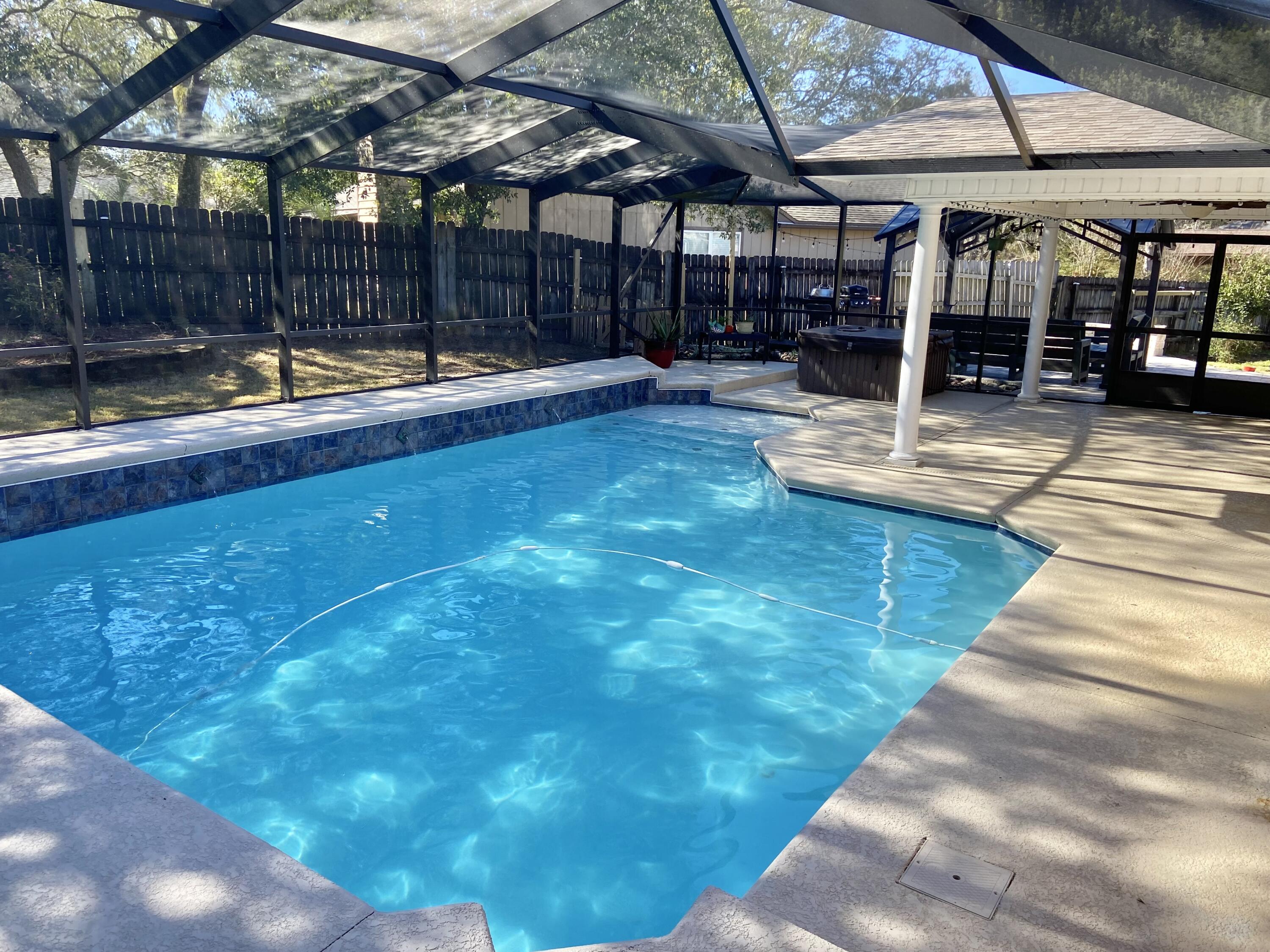 PALM EST UNIT #4 - Residential