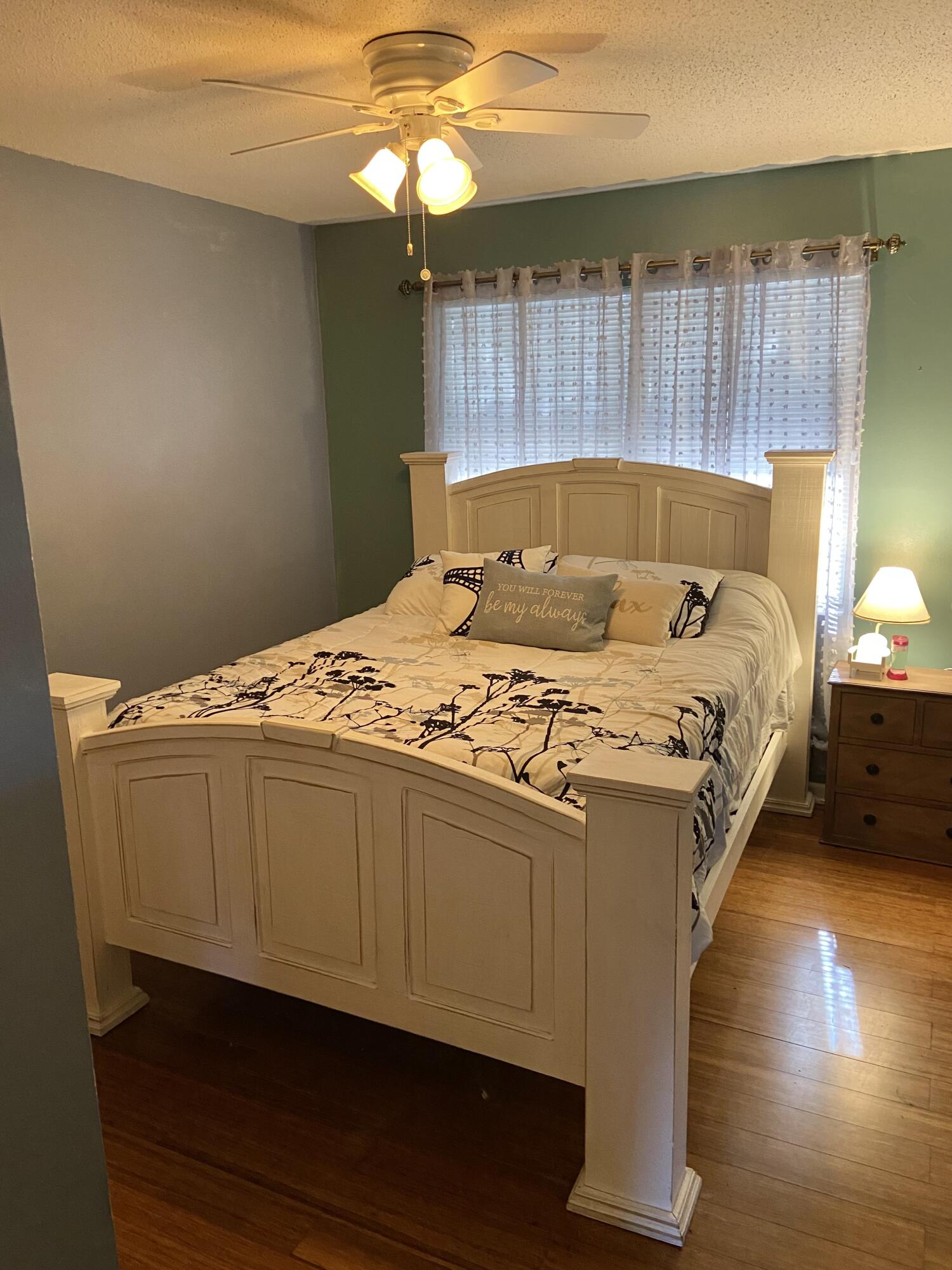 PALM EST UNIT #4 - Residential