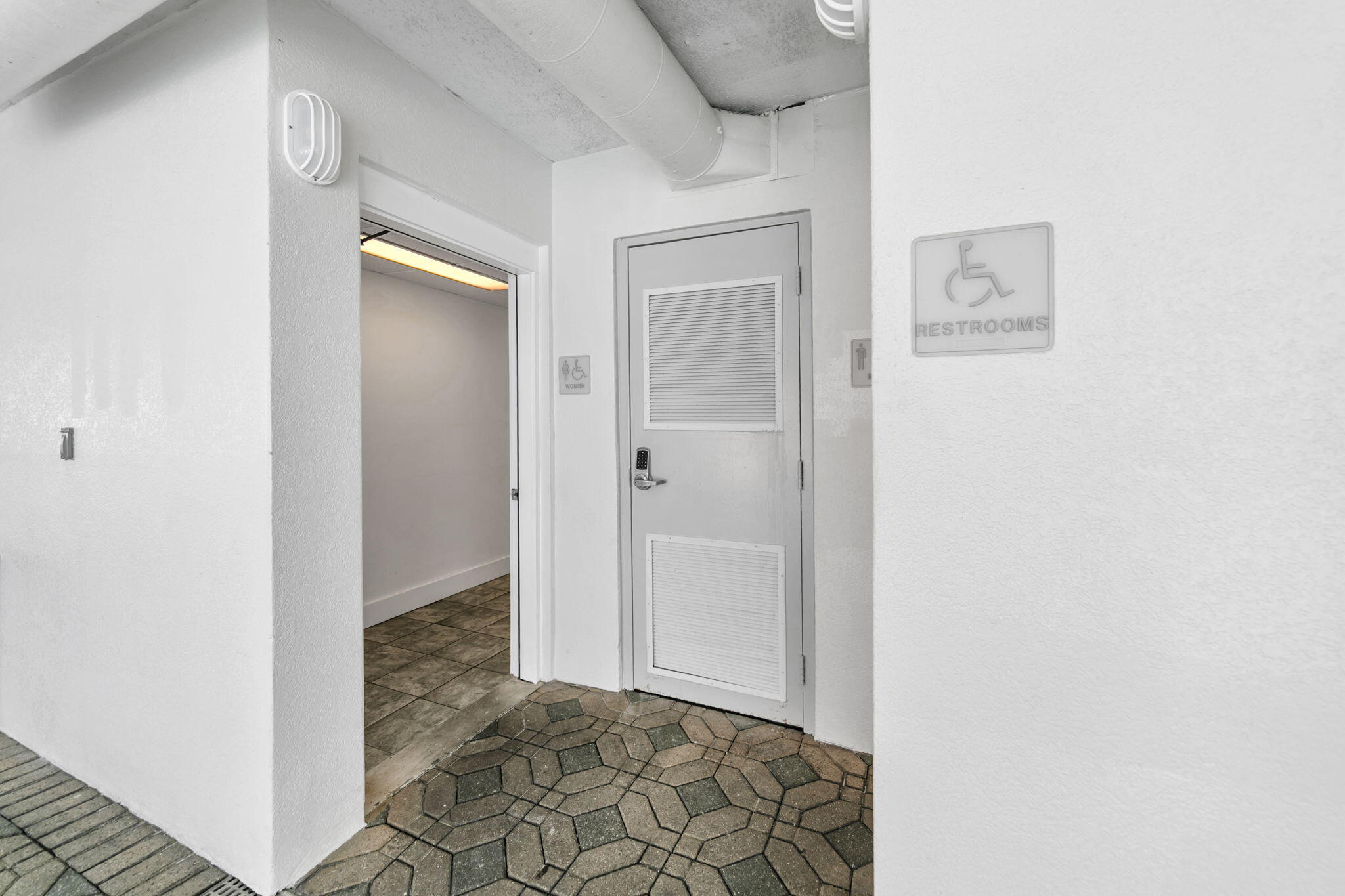 SEACREST CONDO - Residential