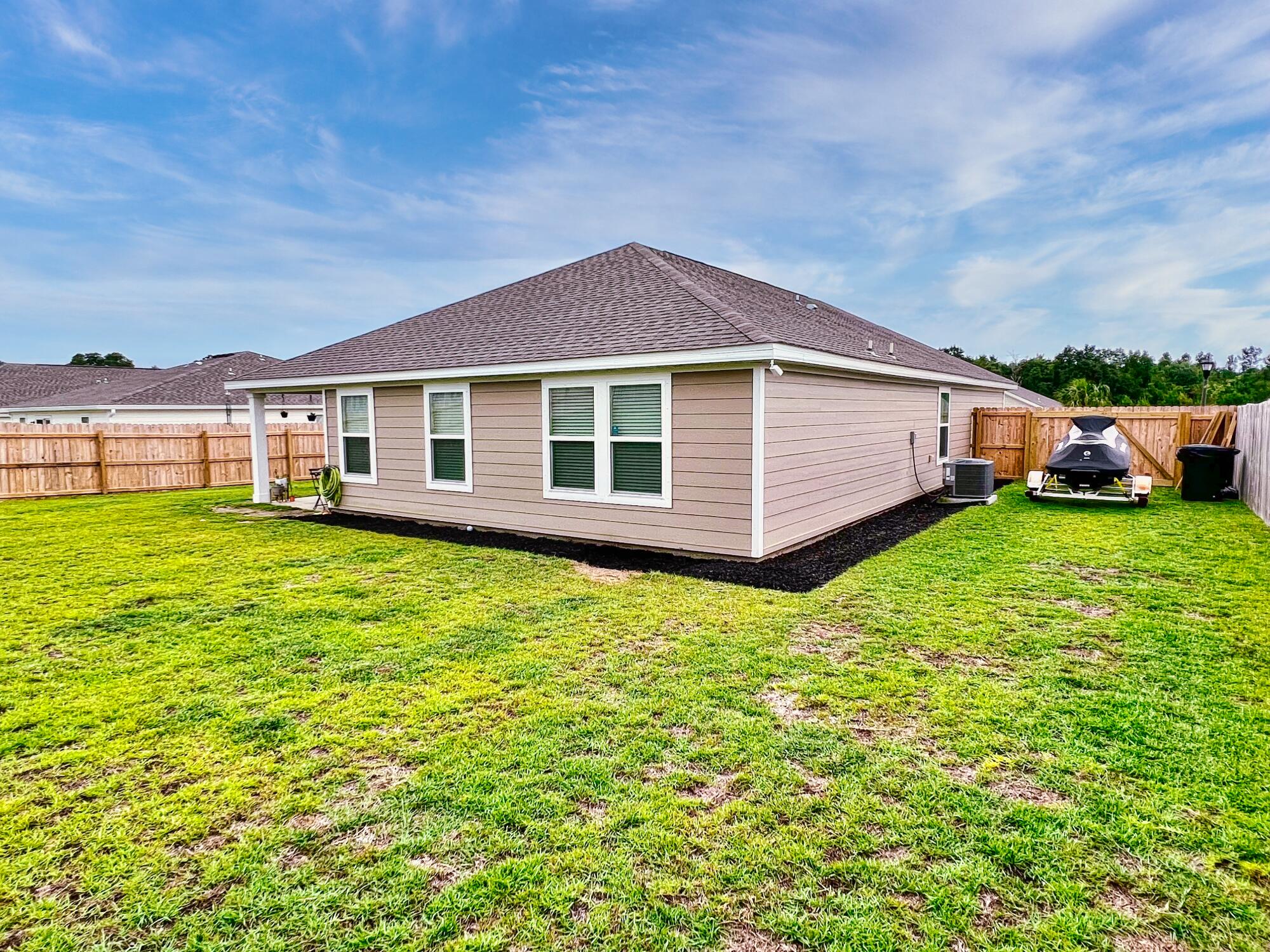 CROSS CREEK ESTATES - Residential