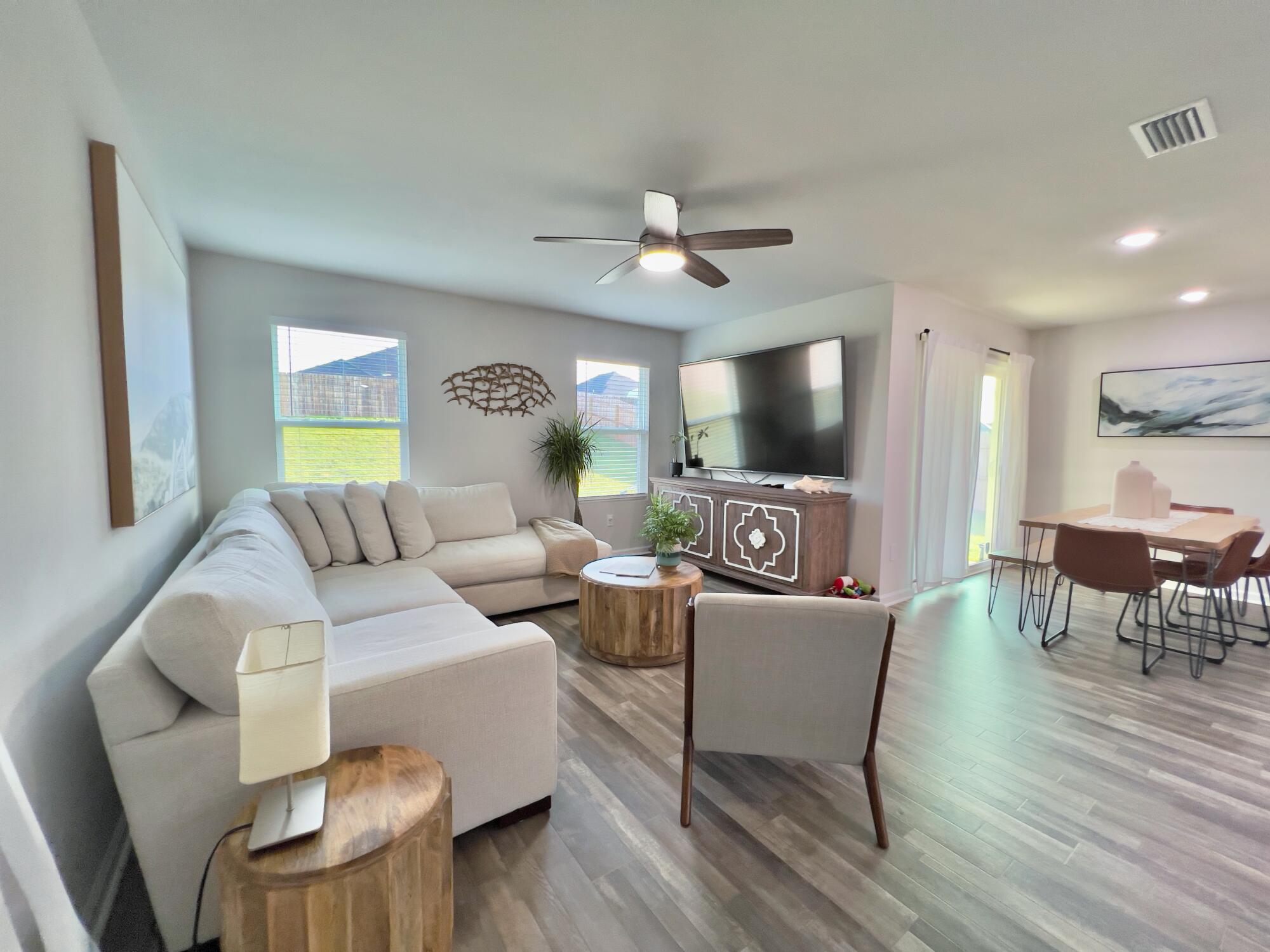 CROSS CREEK ESTATES - Residential