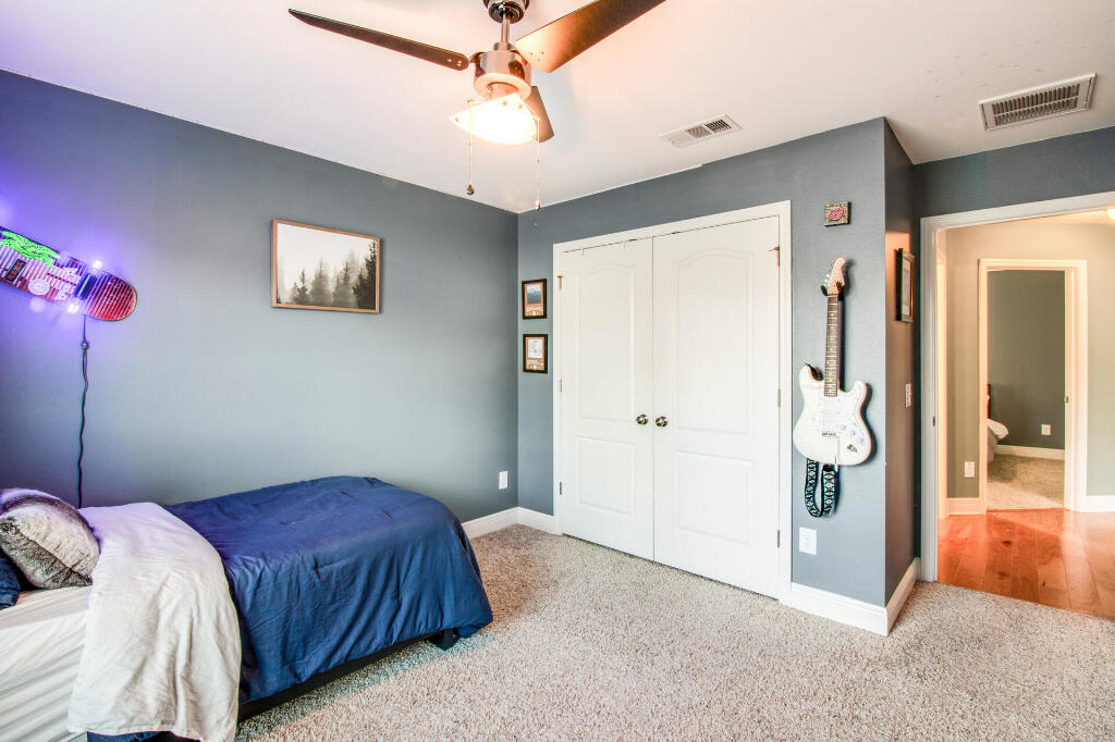 STONECHASE - Residential