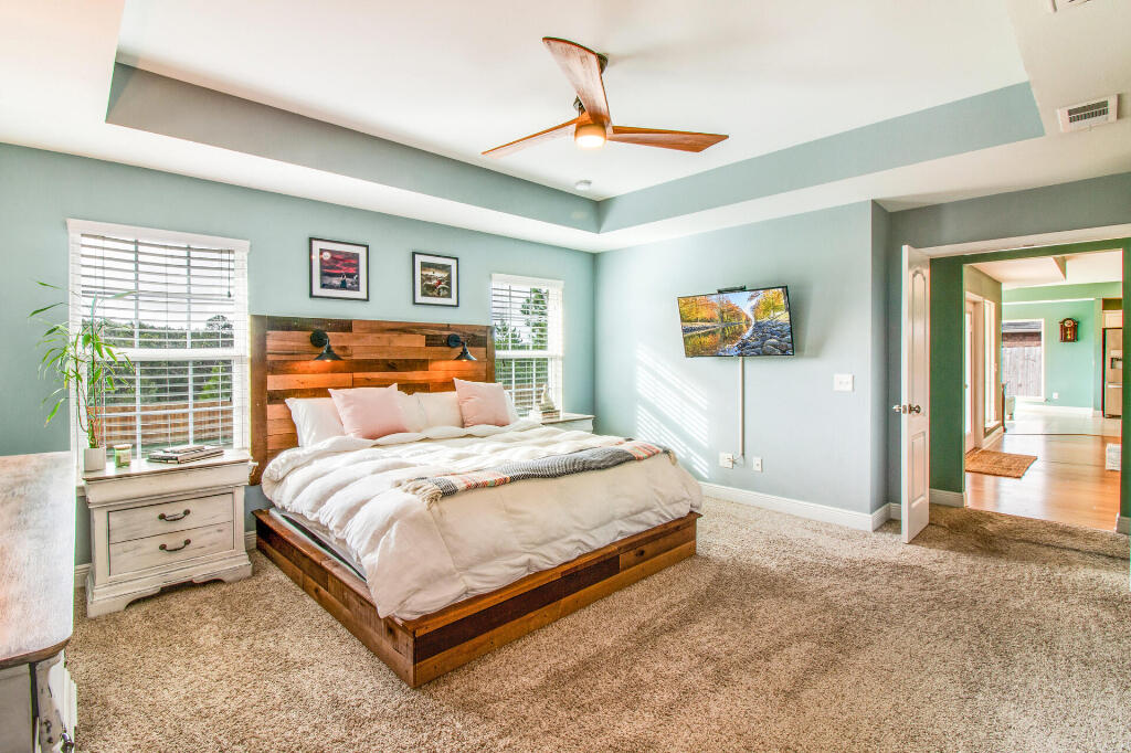 STONECHASE - Residential