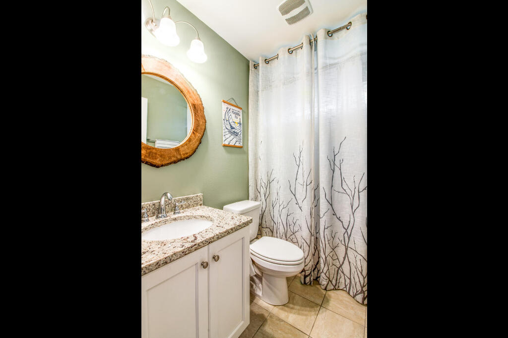 STONECHASE - Residential