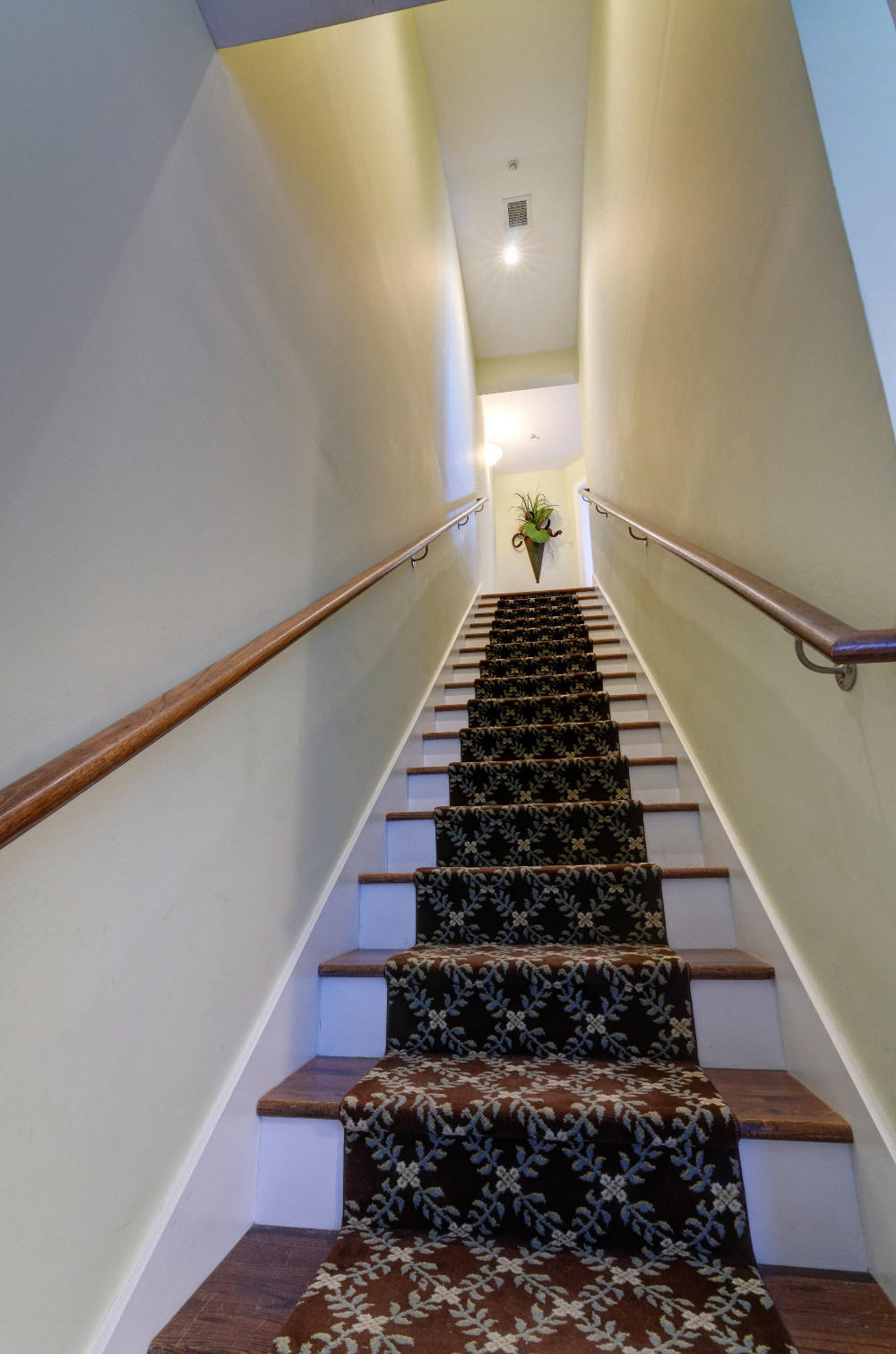 SANCTUARY AT REDFISH - Residential