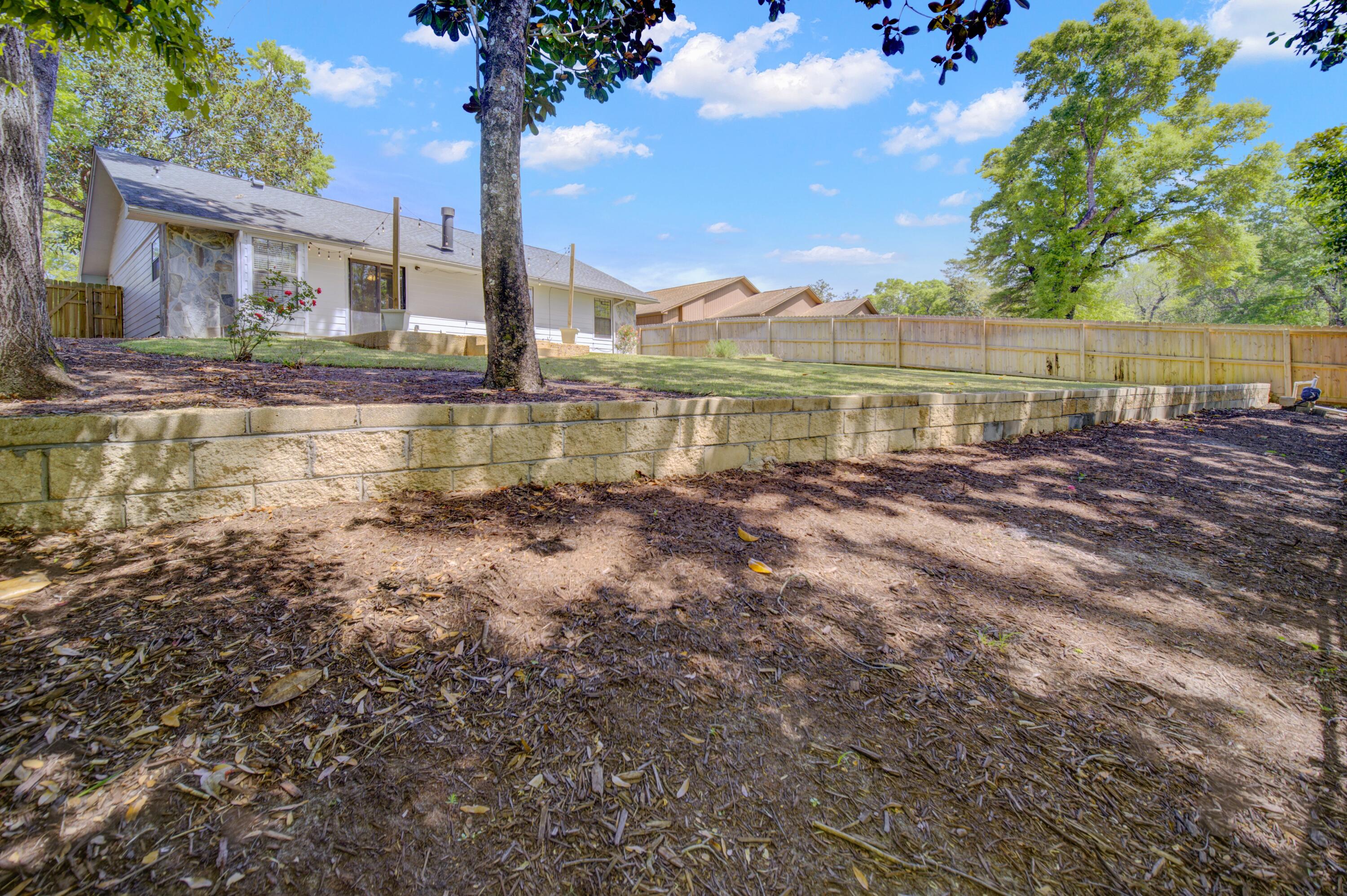 CREEKSIDE 4 - Residential