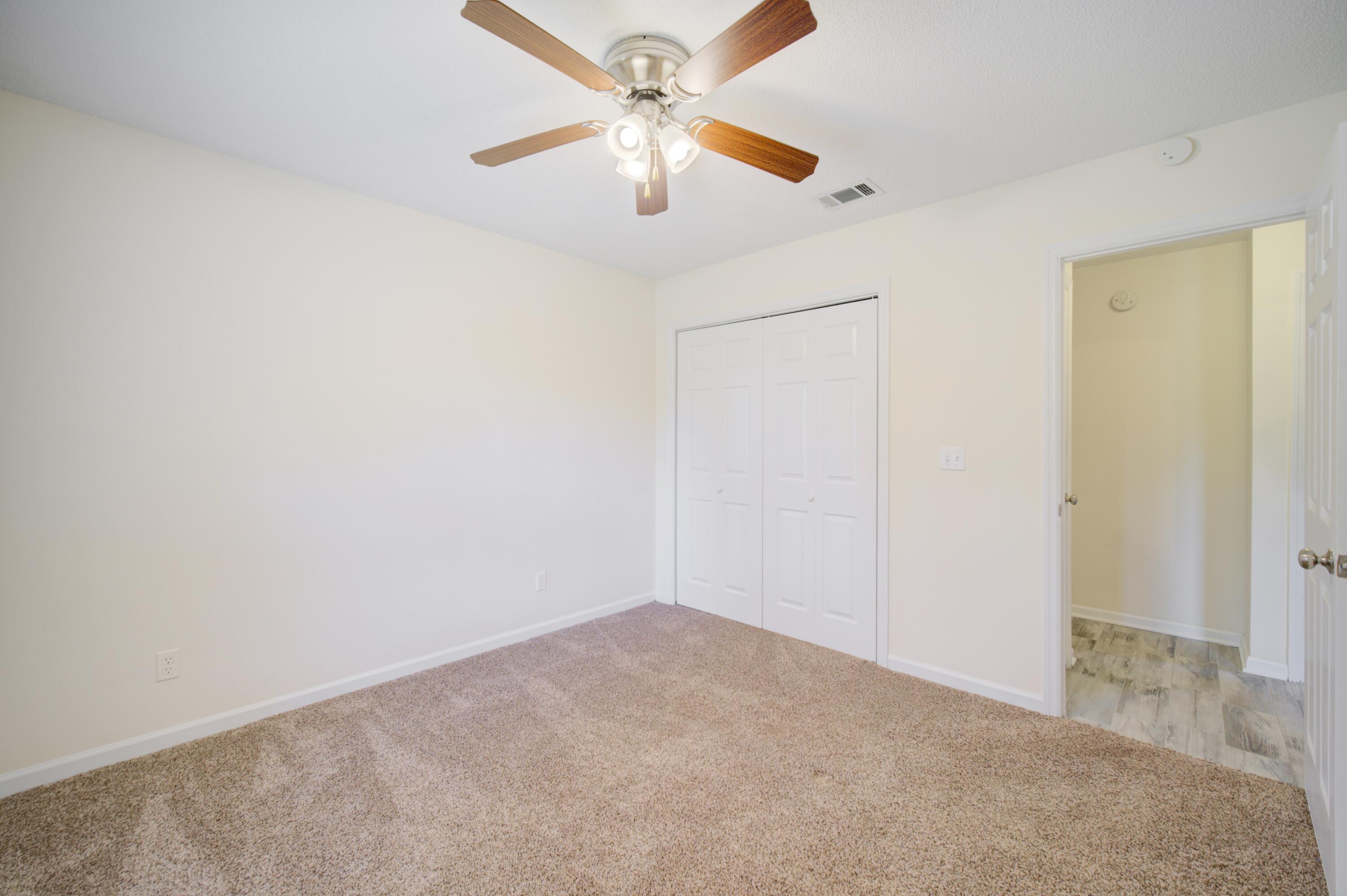 CREEKSIDE 4 - Residential