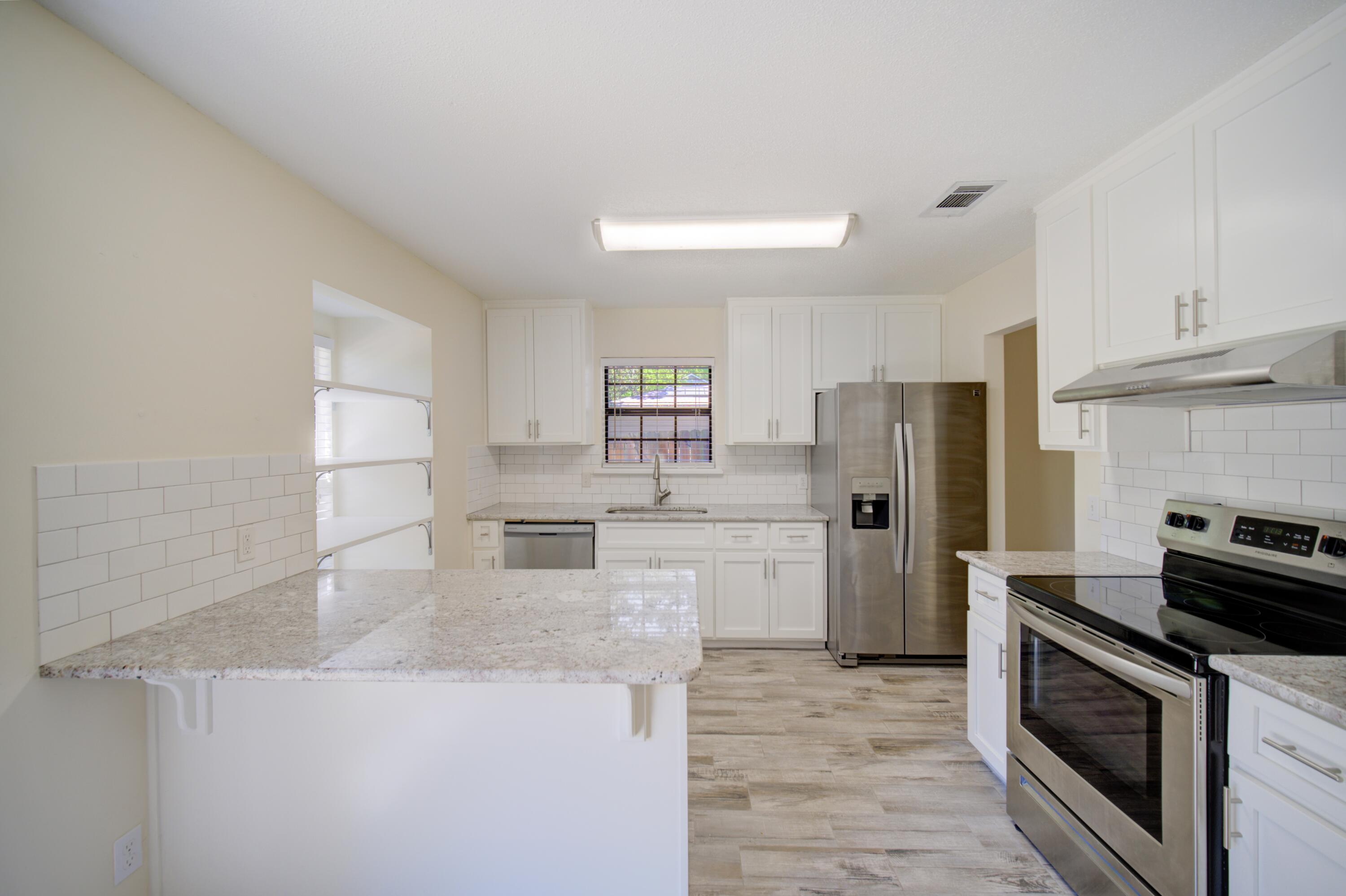 CREEKSIDE 4 - Residential