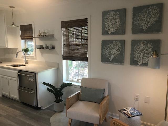 MCKENNIE'S UNRECD S/D - Residential