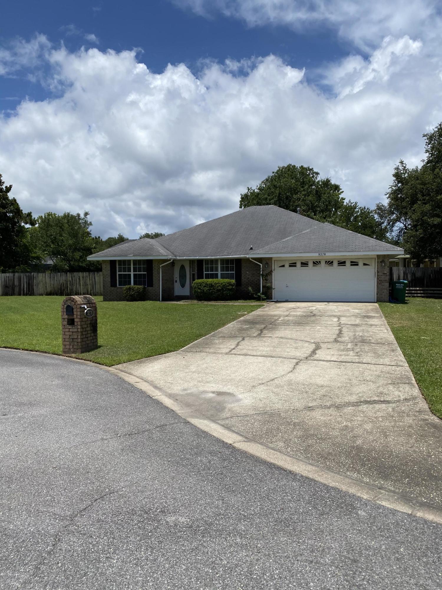 BISCAYNE POINTE/PINE RANCH - Residential