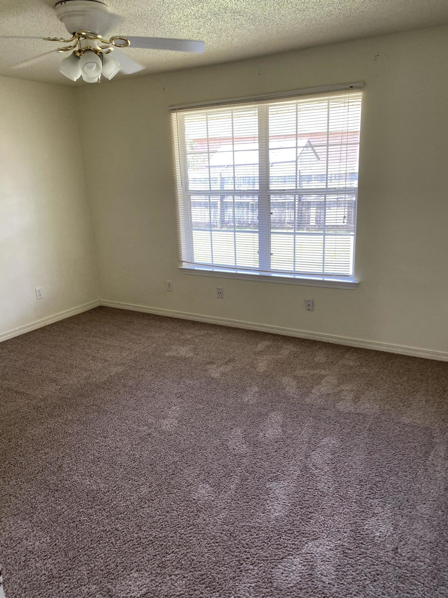 BISCAYNE POINTE/PINE RANCH - Residential