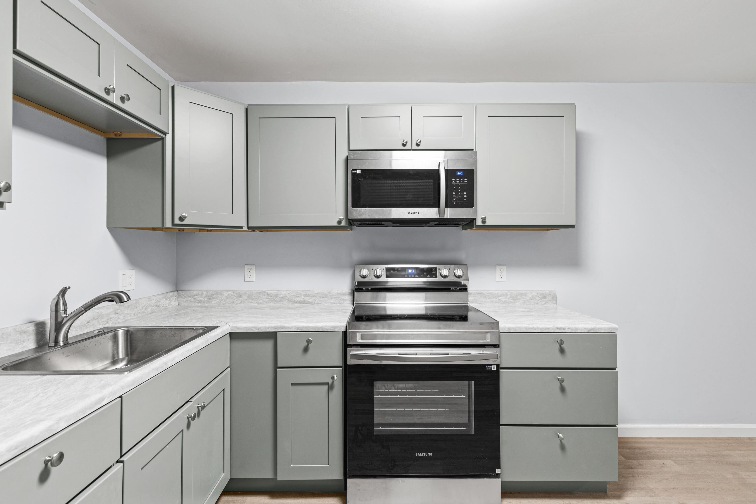 PIER ONE CONDO - Residential