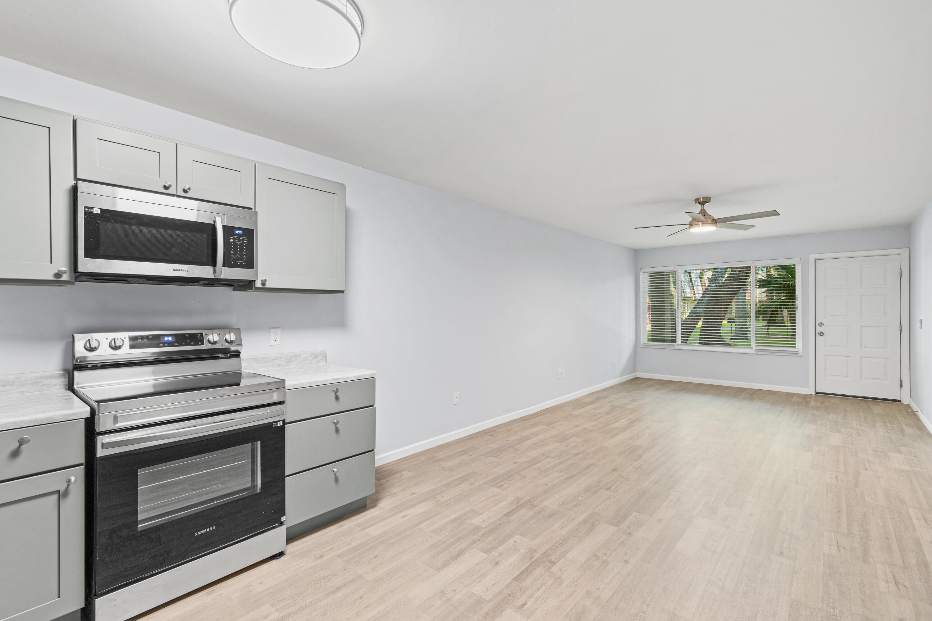 PIER ONE CONDO - Residential