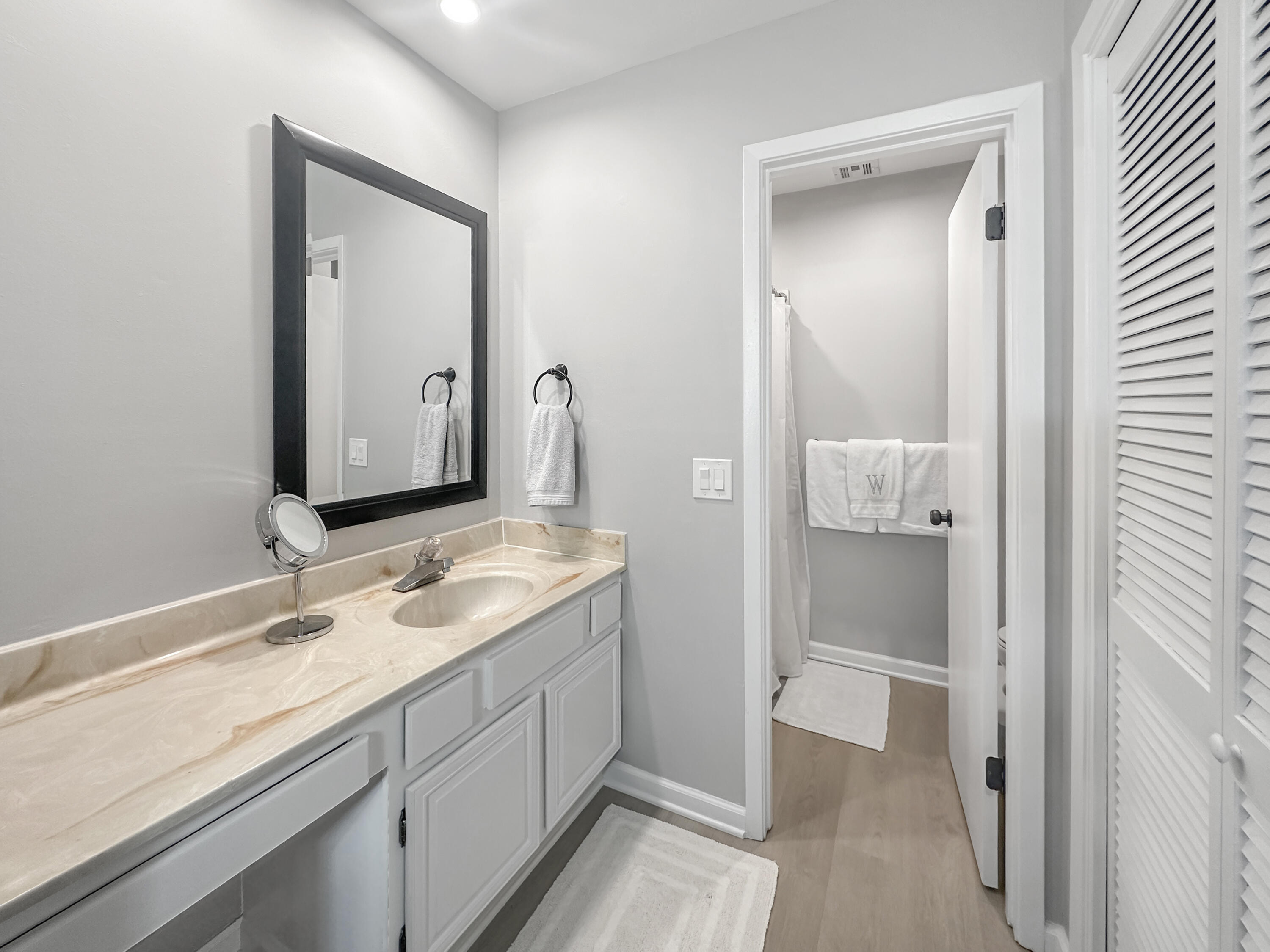 MARINA COVE VILLAGE PH 2 - Residential