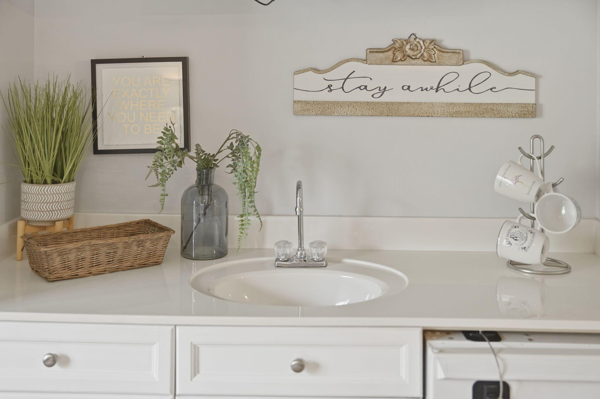 ROYAL SEAESTA - Residential