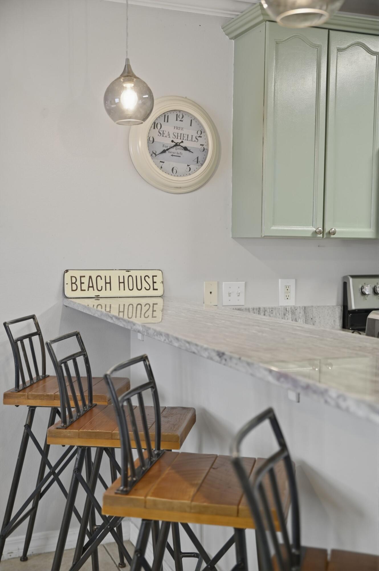 ROYAL SEAESTA - Residential