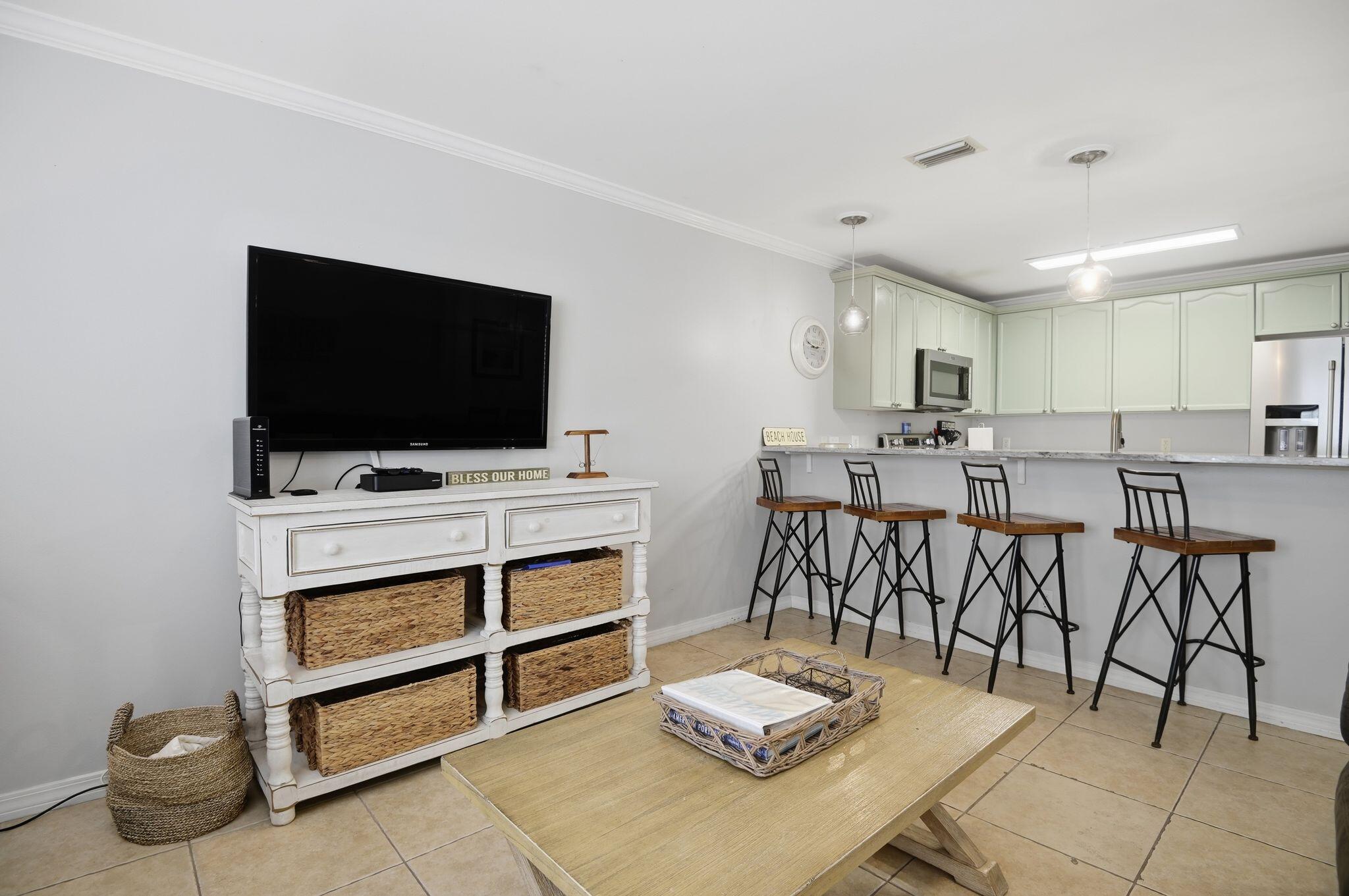 ROYAL SEAESTA - Residential