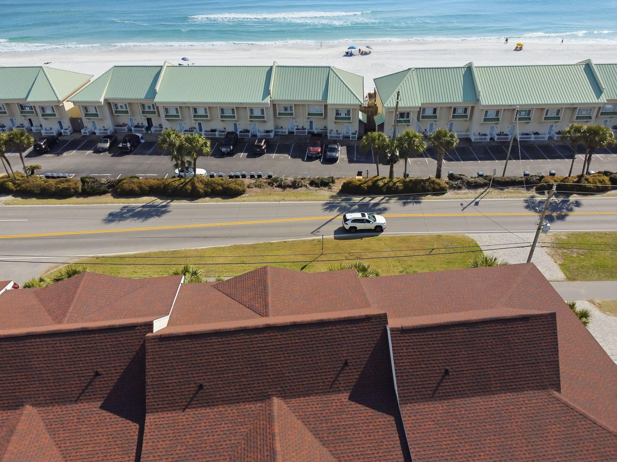 ROYAL SEAESTA - Residential