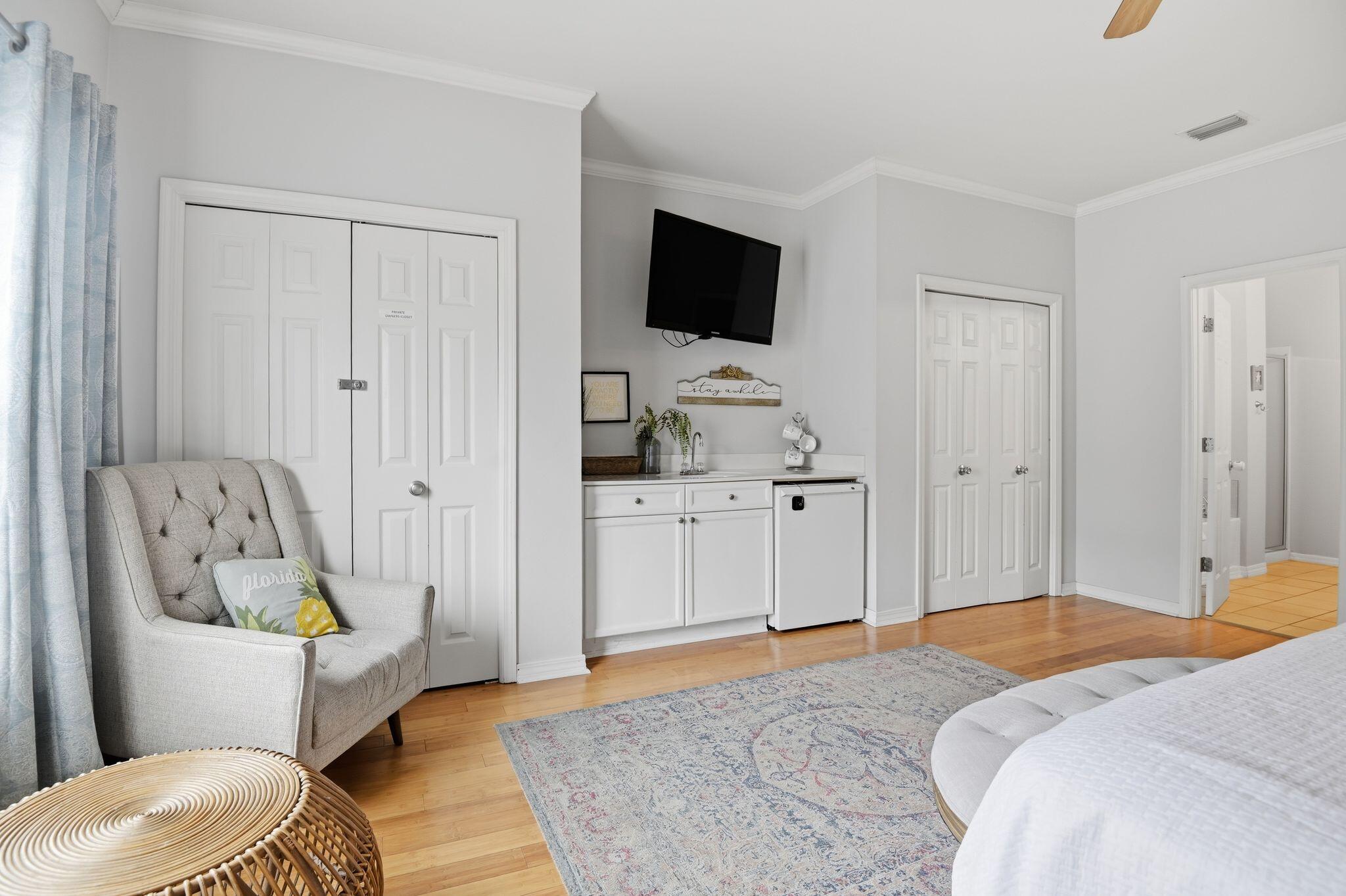 ROYAL SEAESTA - Residential