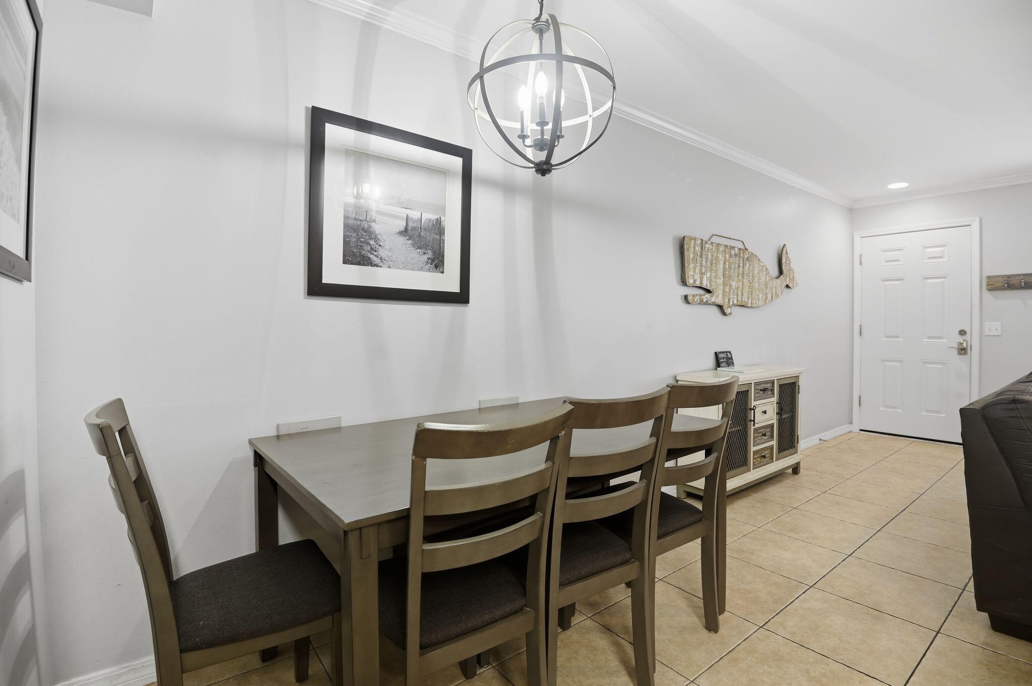 ROYAL SEAESTA - Residential