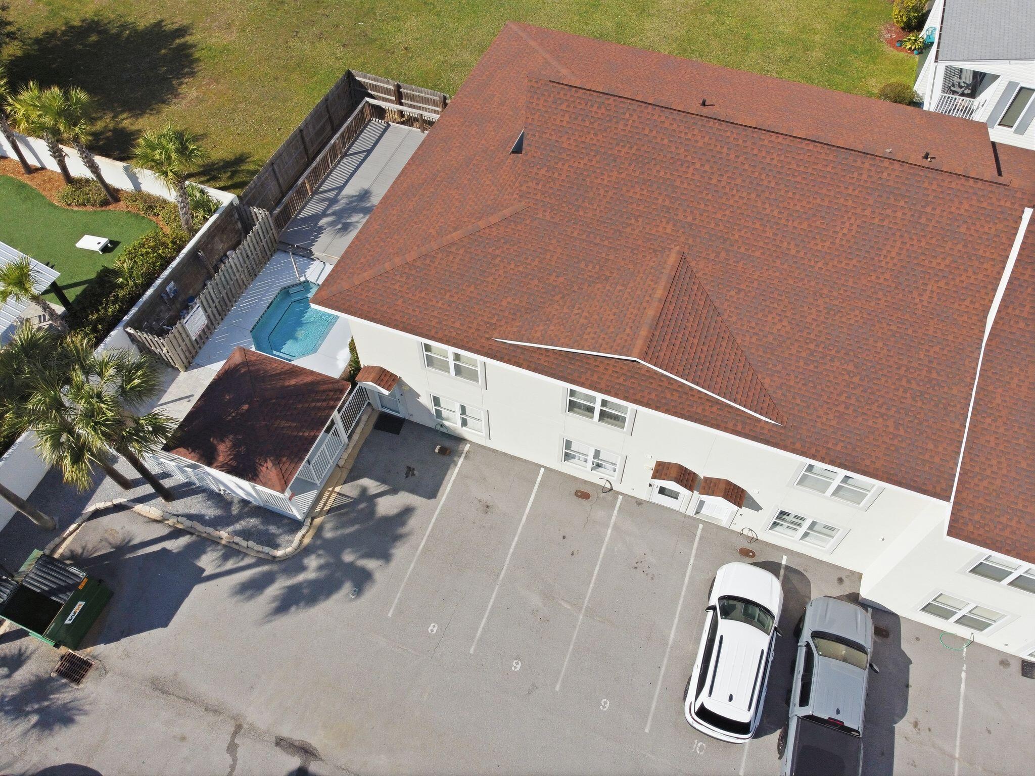 ROYAL SEAESTA - Residential