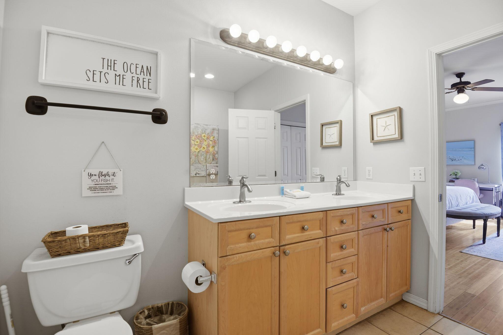 ROYAL SEAESTA - Residential