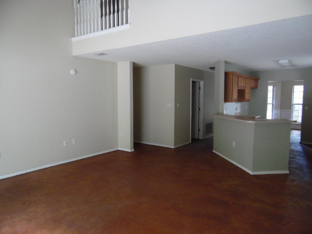 PINECREST ADDN - Residential