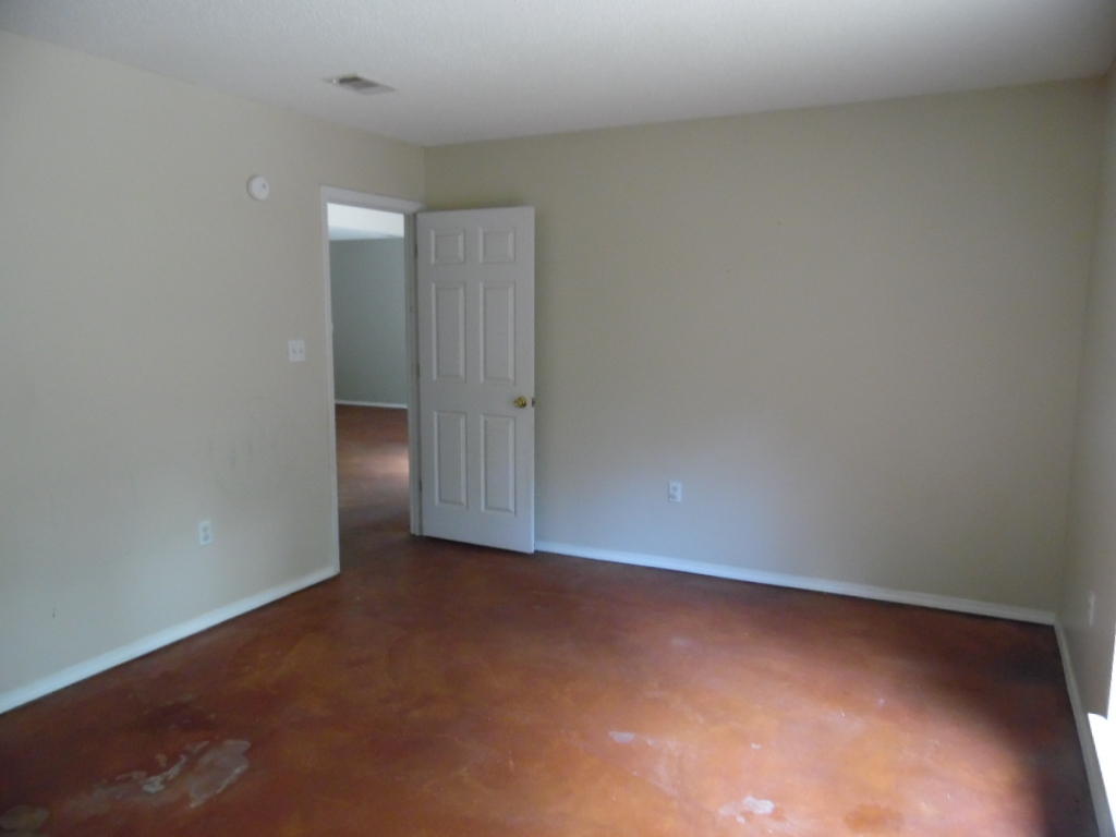 PINECREST ADDN - Residential