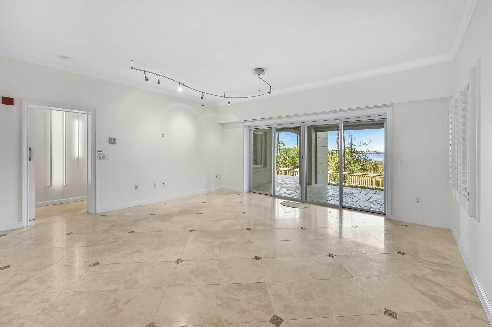 ANCHORAGE AT SANDESTIN THE - Residential