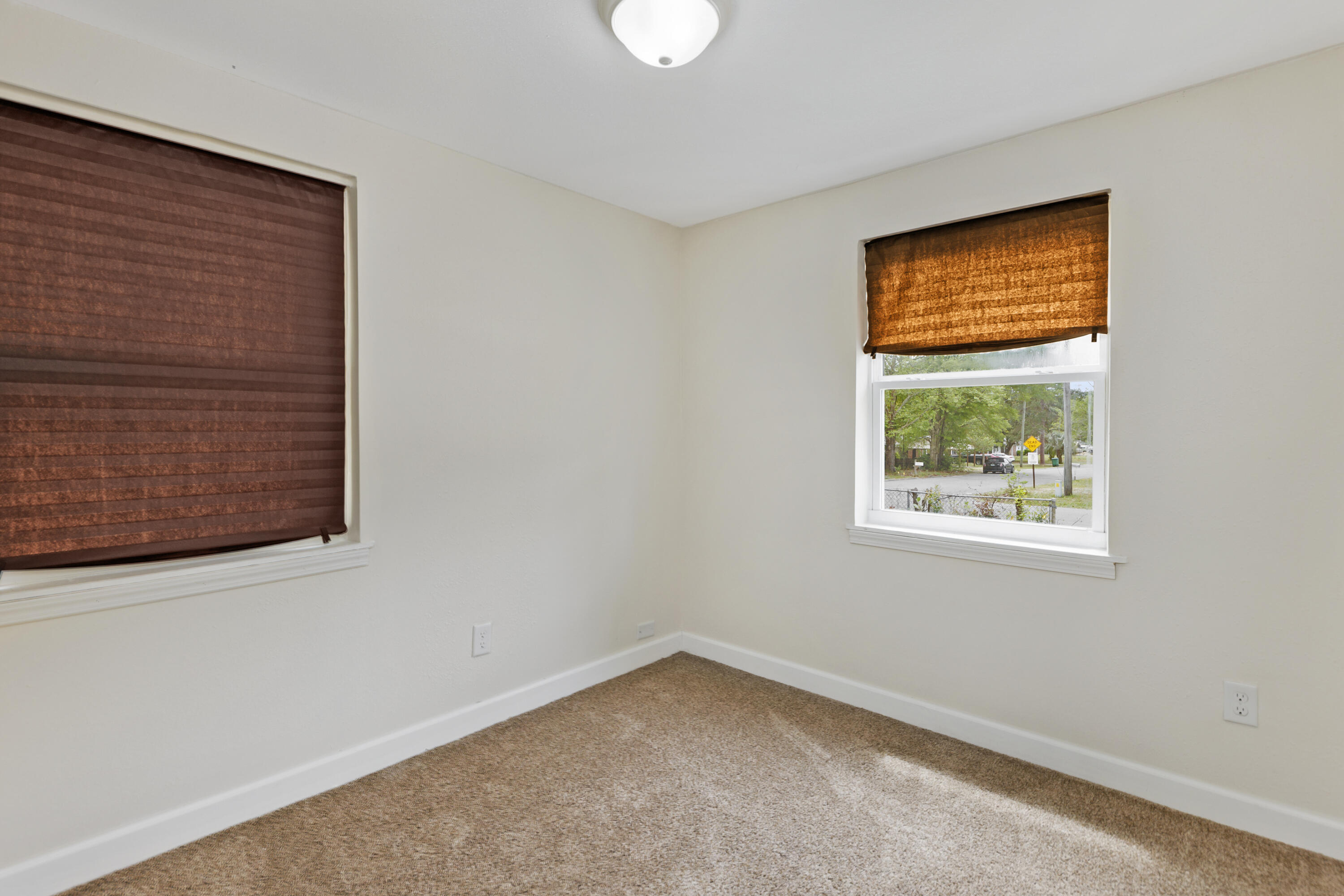 CHESSHERS 1ST ADDN - Residential