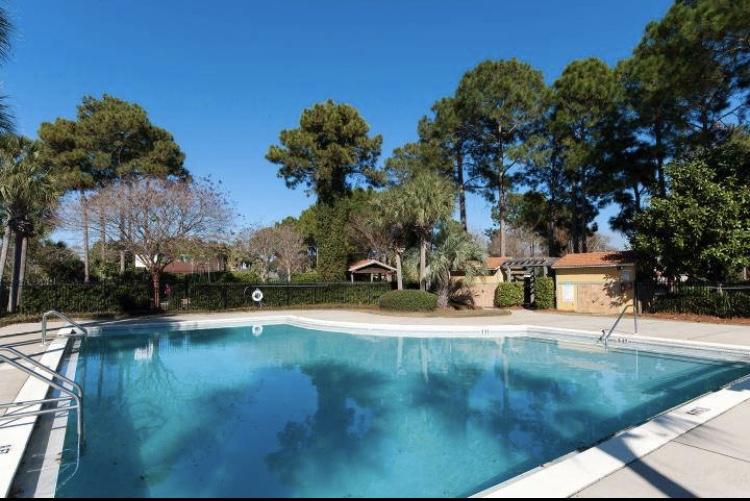 EMERALD LAKES PH 1 - Residential