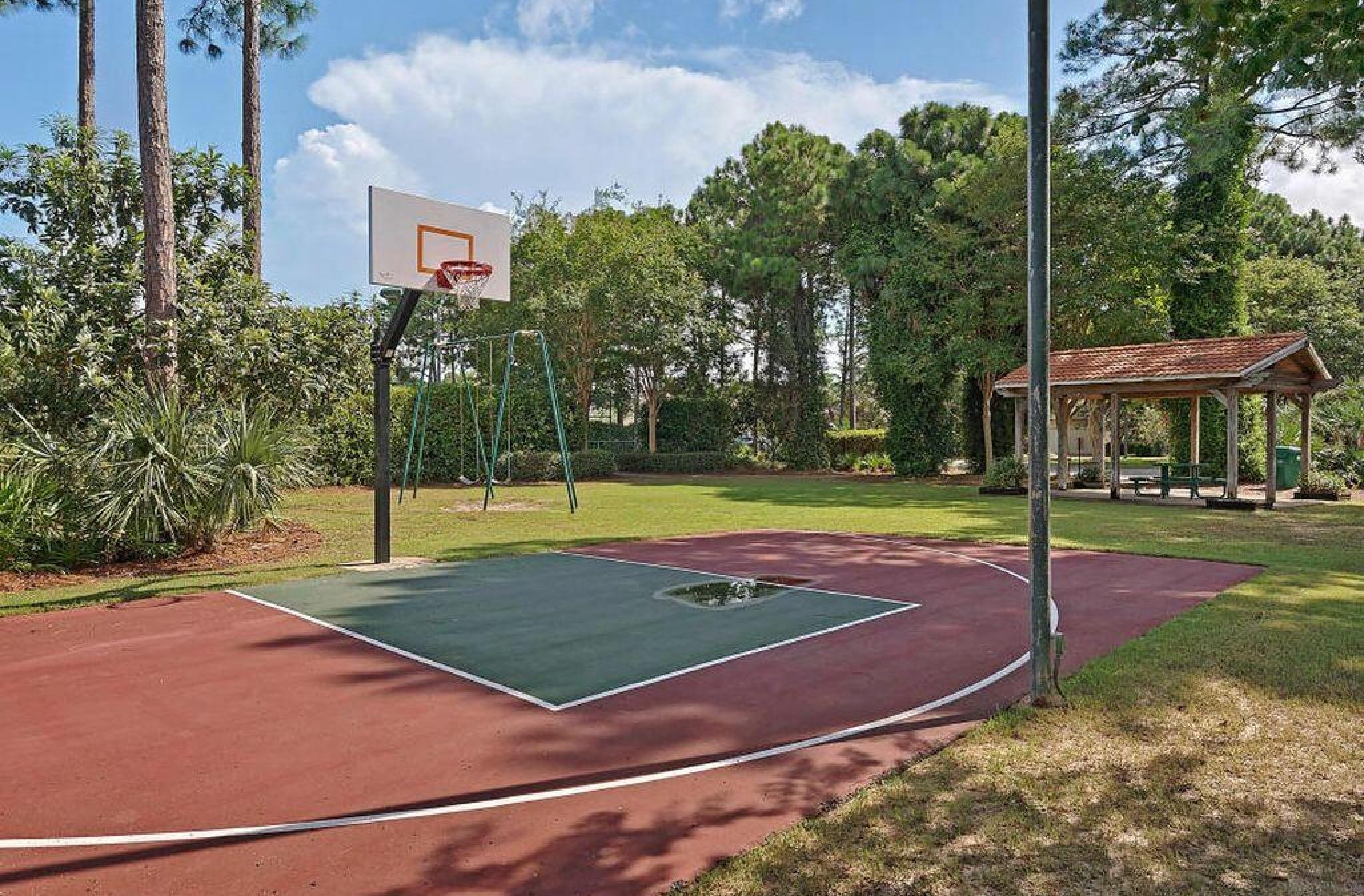 EMERALD LAKES PH 1 - Residential