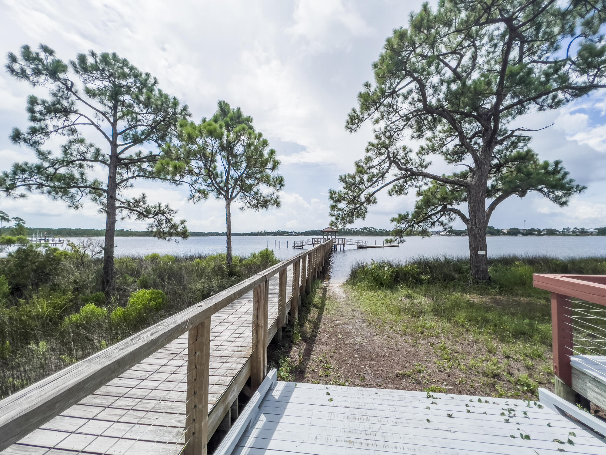 WILD HERON PHASE II - Land